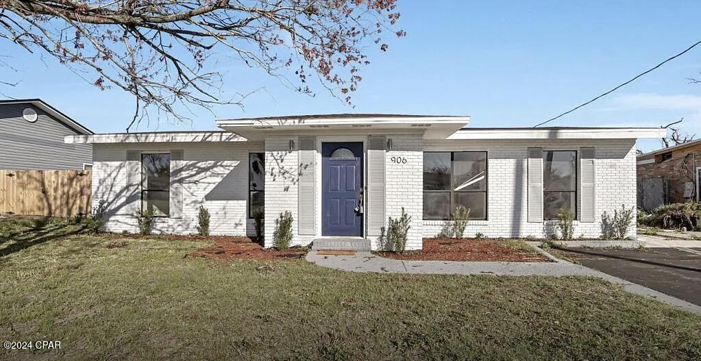 Photo of 906 Huntington Panama City FL 32401