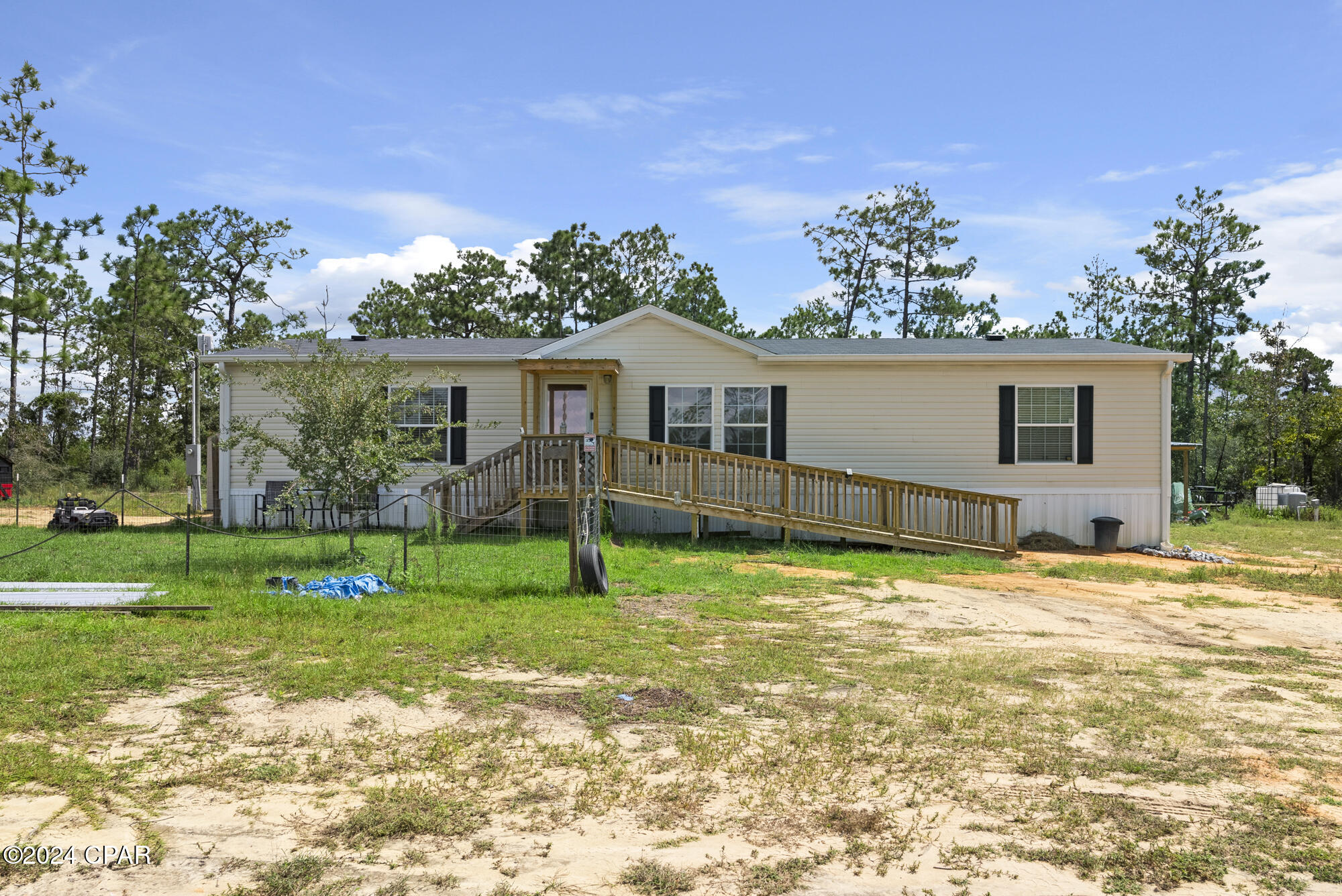 Photo of 574 Quail Hollow Chipley FL 32428