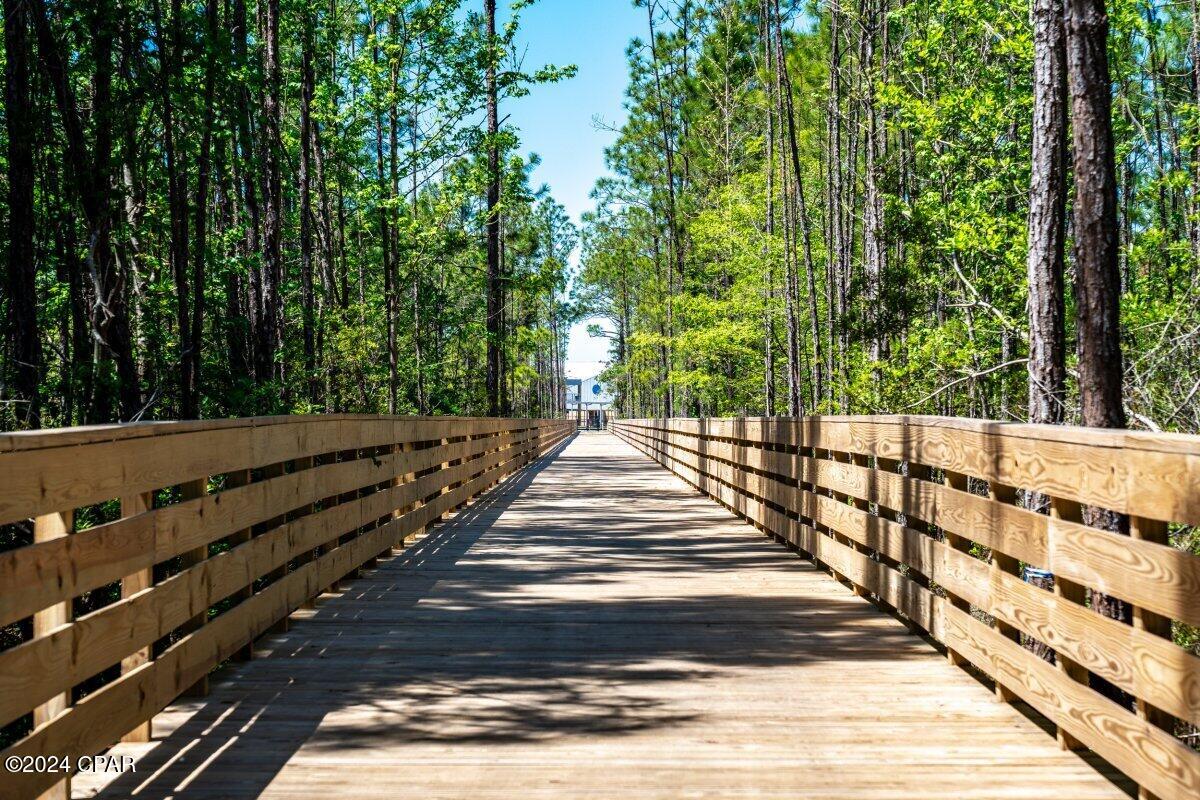 Image 11 For 1065 Crystal Bayou Boulevard