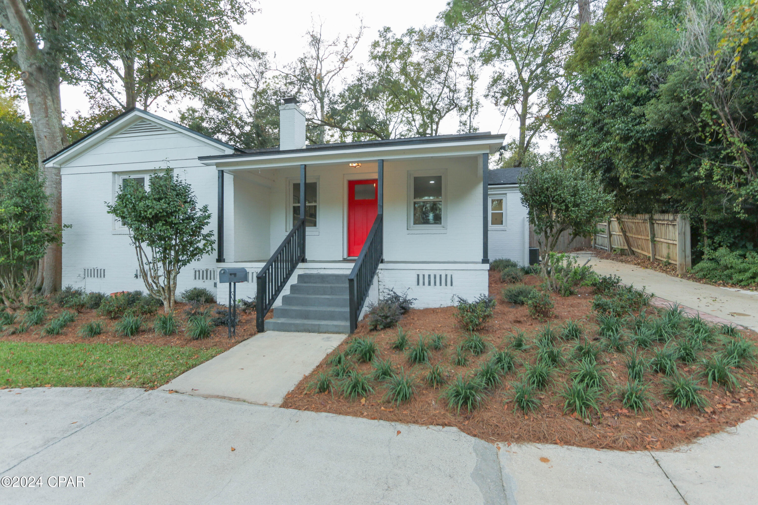 Details for 1536 Colonial Drive, Tallahassee, FL 32303