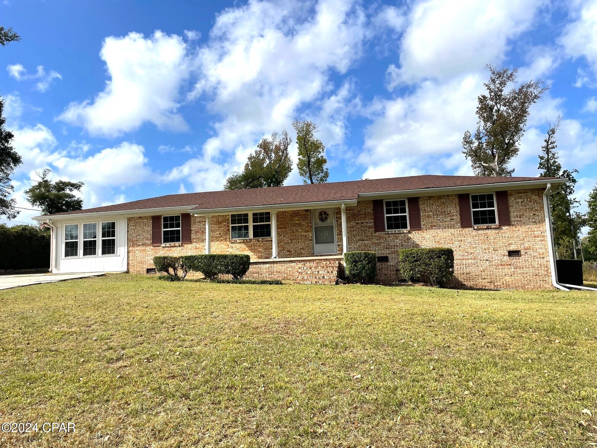 Photo of 2983 Westmanor Marianna FL 32446