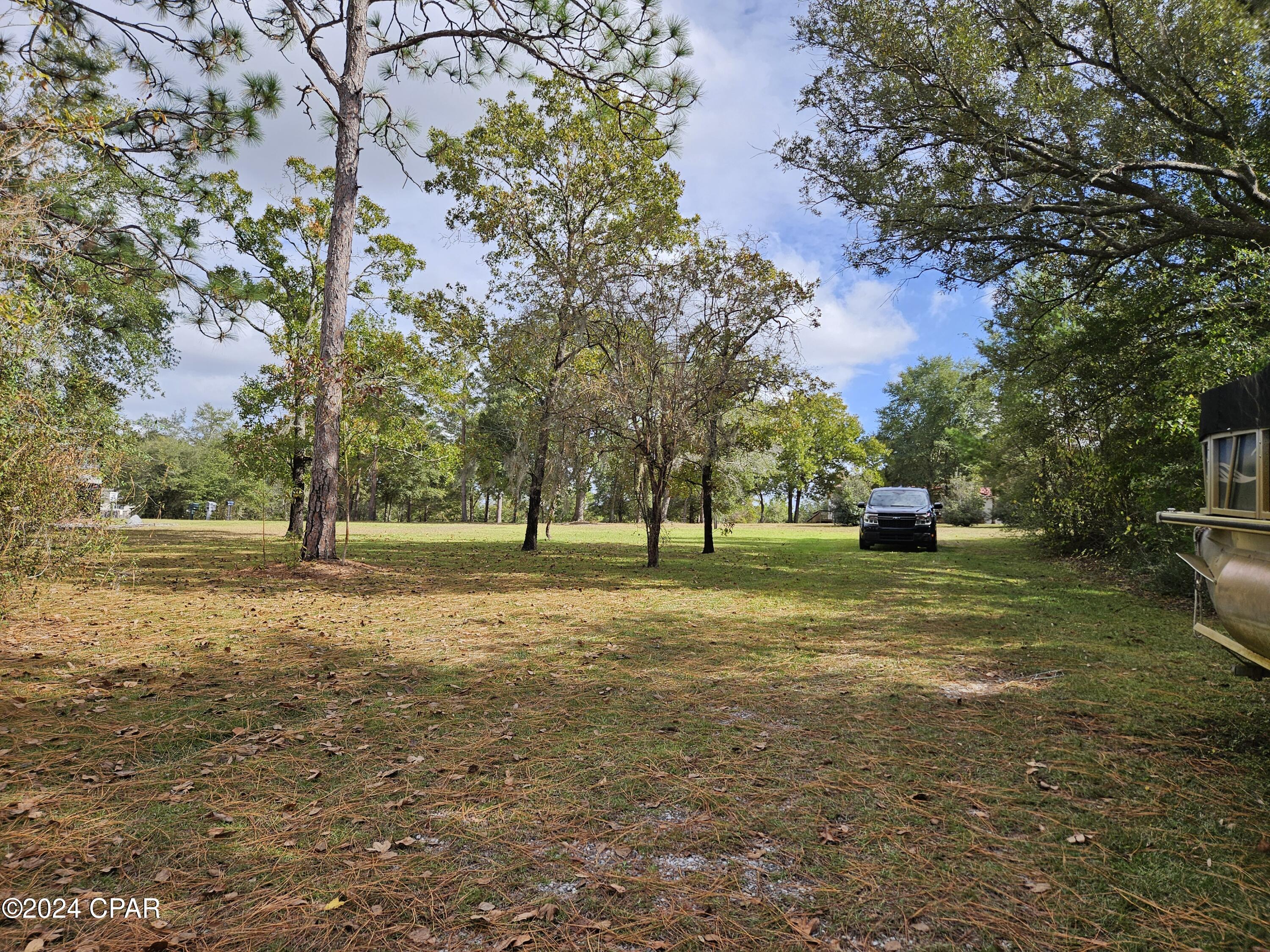 4399 Leisure Lakes Drive, Chipley, Florida image 7