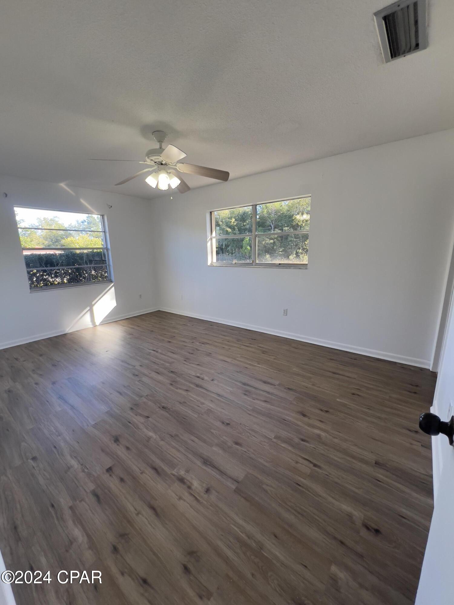 Image 2 For 4092 Fairbanks Drive