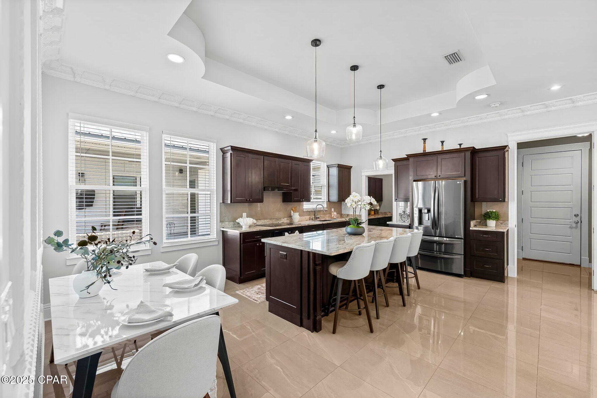 Image 10 For 305 Coconut Grove Court