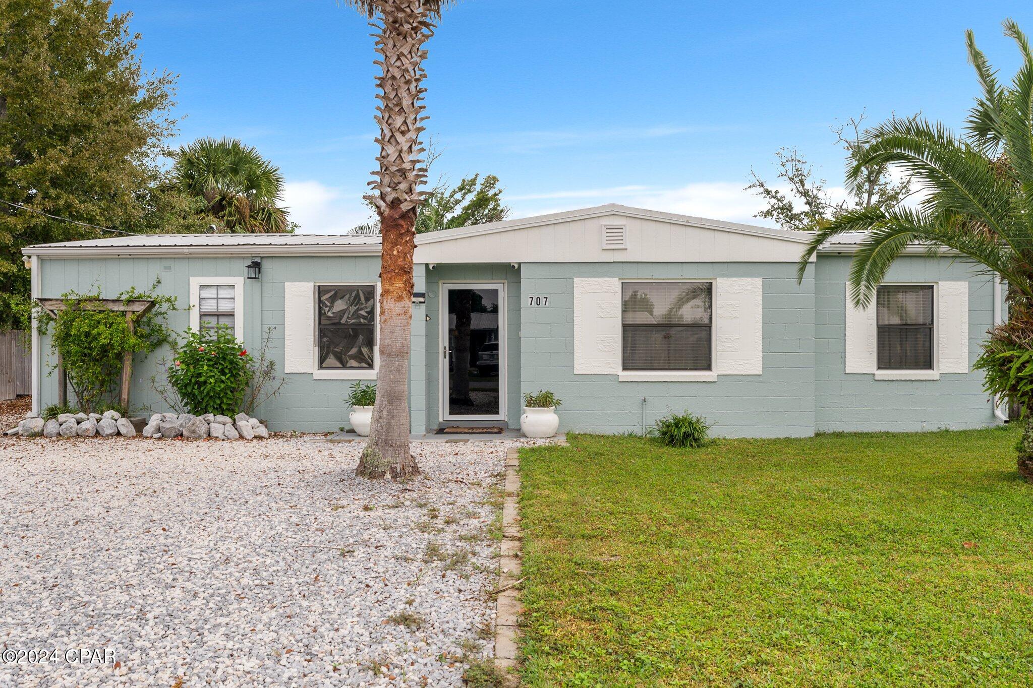 Photo of 707 Georgia Lynn Haven FL 32444