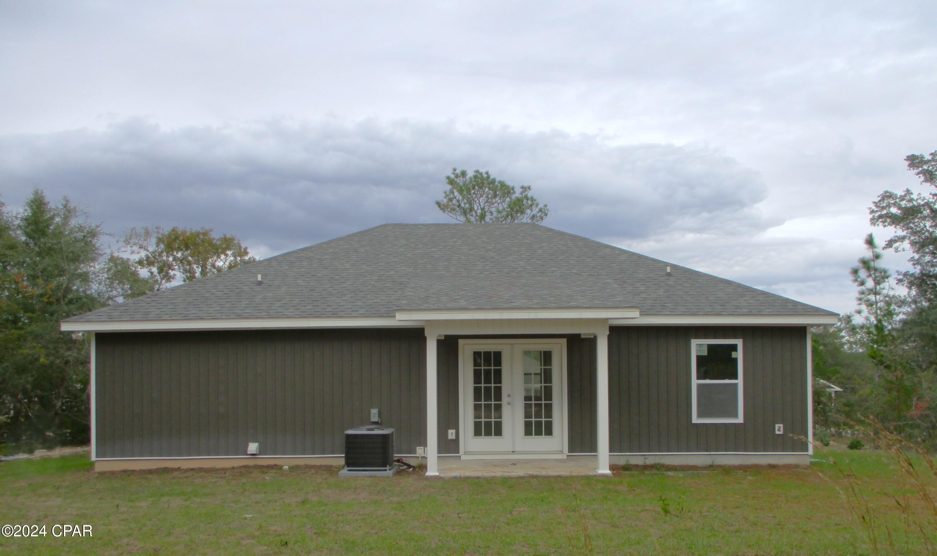 2179 Sunny Hills Boulevard, Chipley, Florida image 2