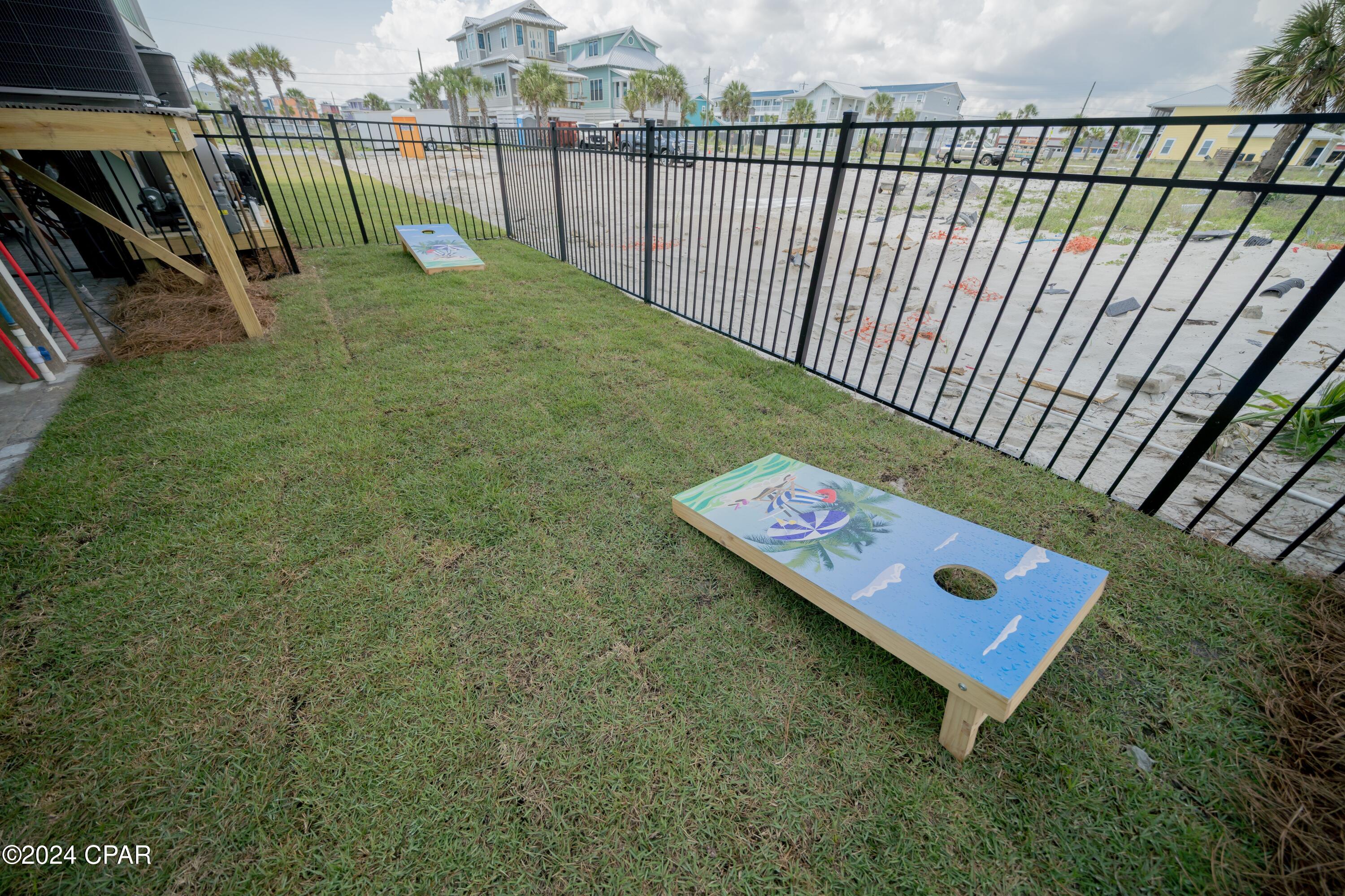 Listing photo id 29 for 111 31st Street A & B