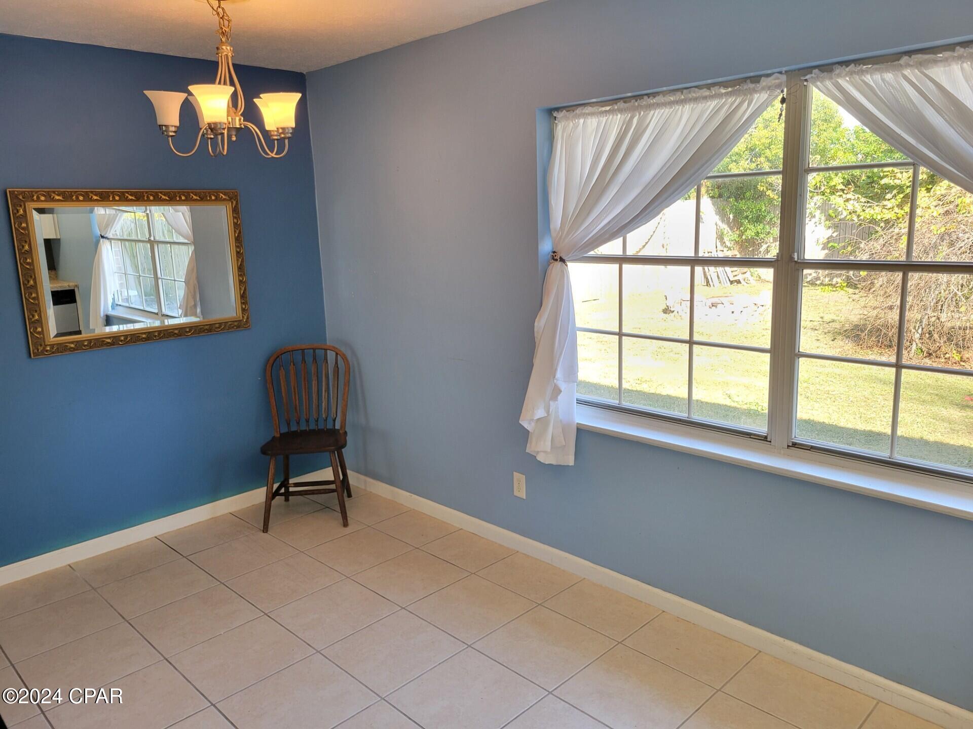 Image 6 For 2114 Deluna Avenue