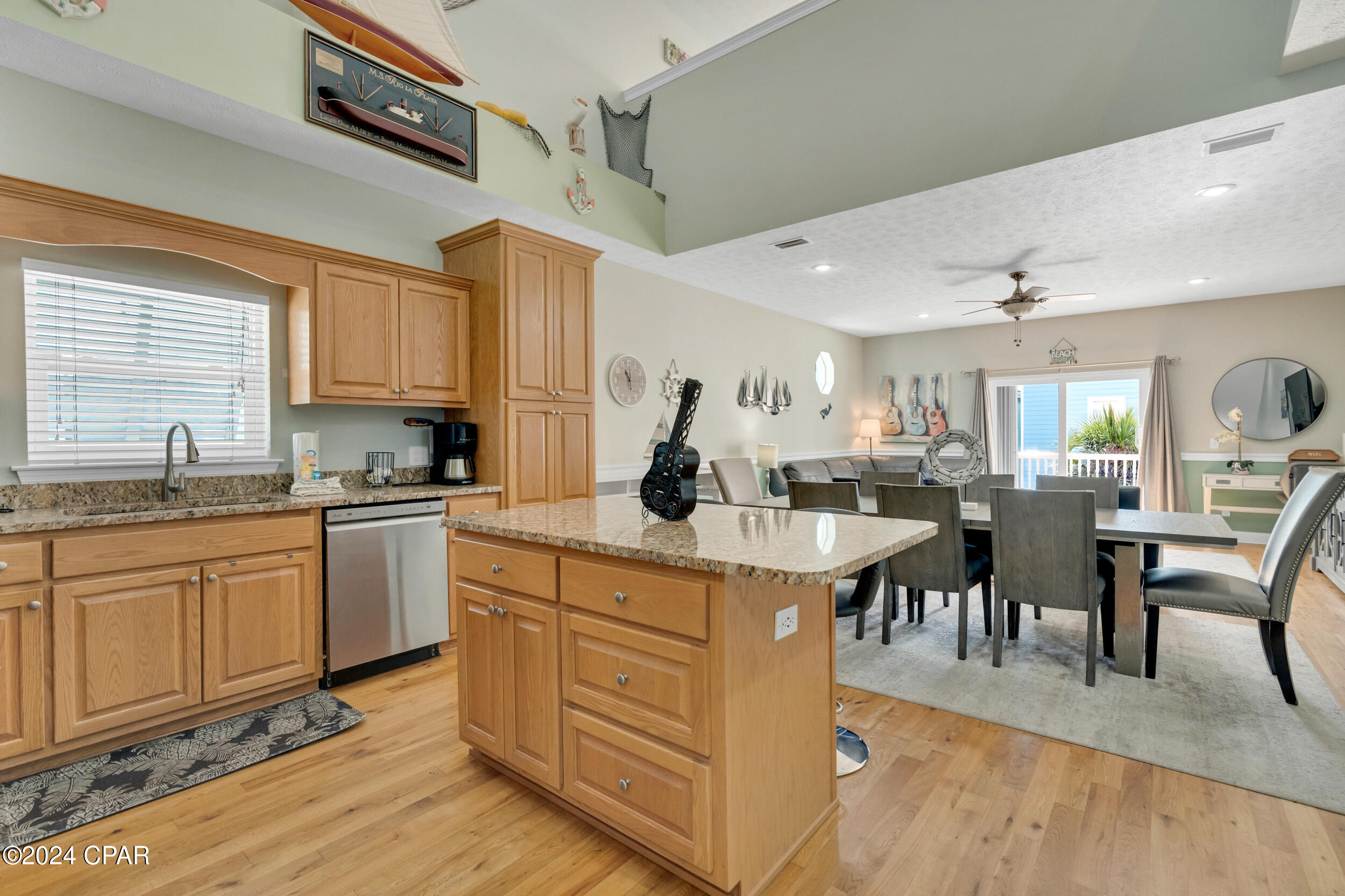 5405 Thomas Drive, Panama City, Florida image 23