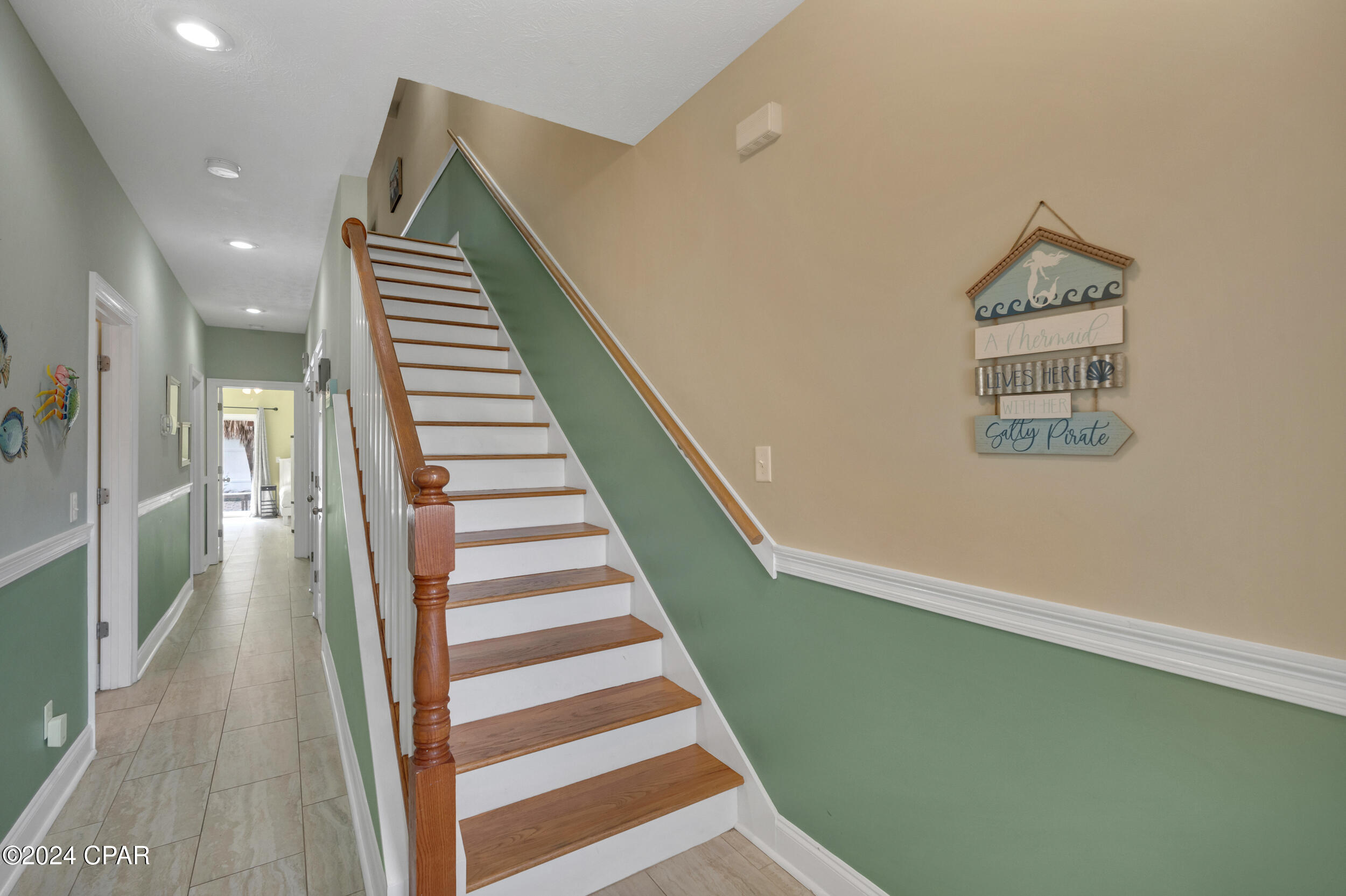 Listing photo id 27 for 5405 Thomas Drive