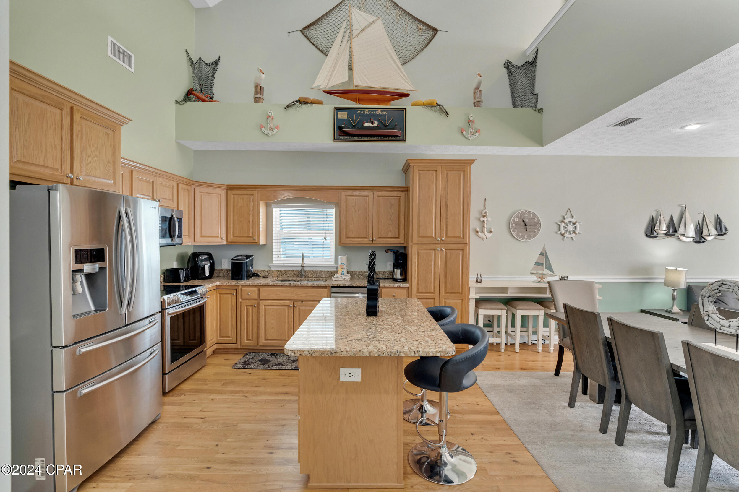 5405 Thomas Drive, Panama City, Florida image 4