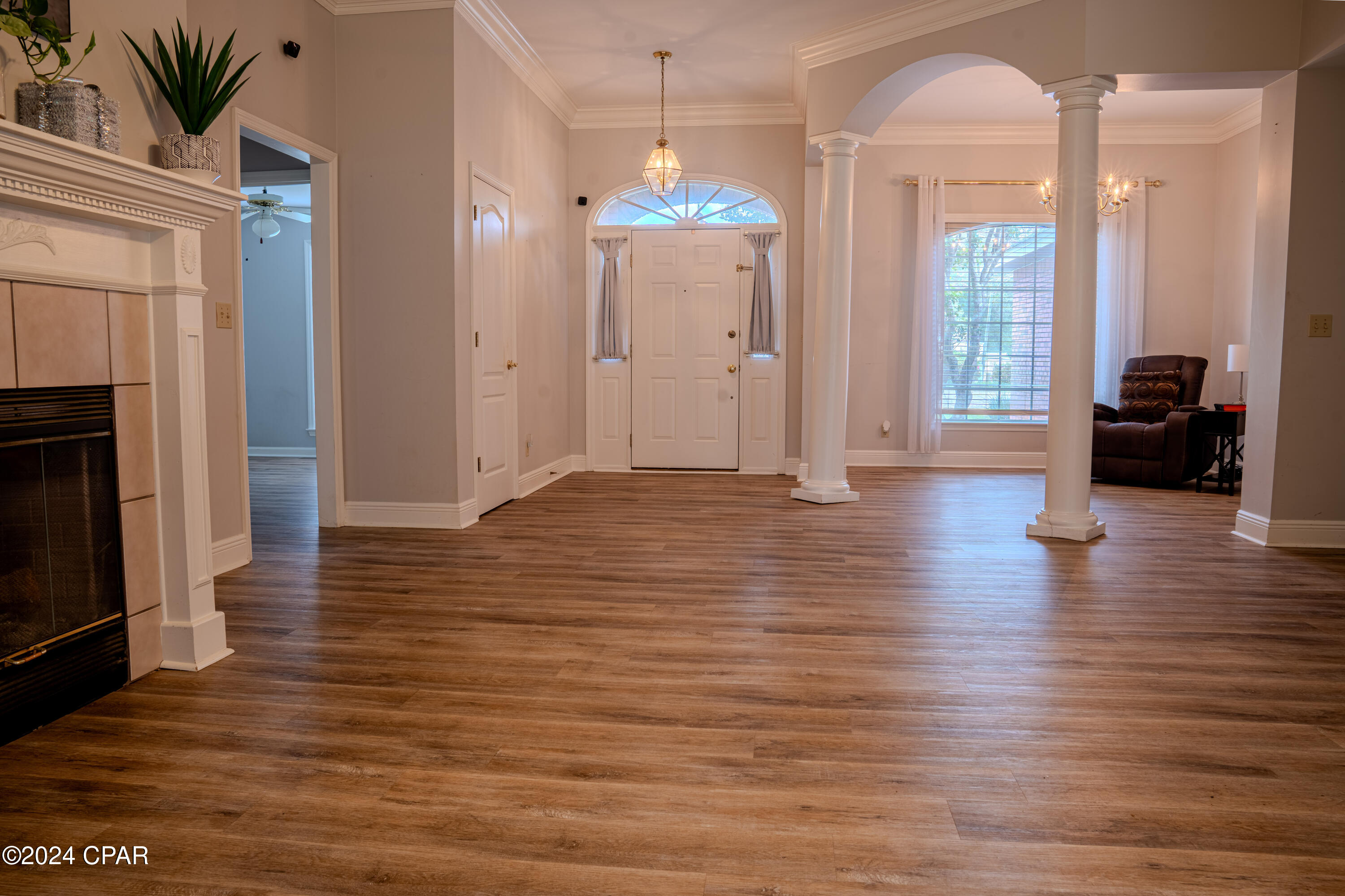 Image 11 For 3425 Maplewood Court