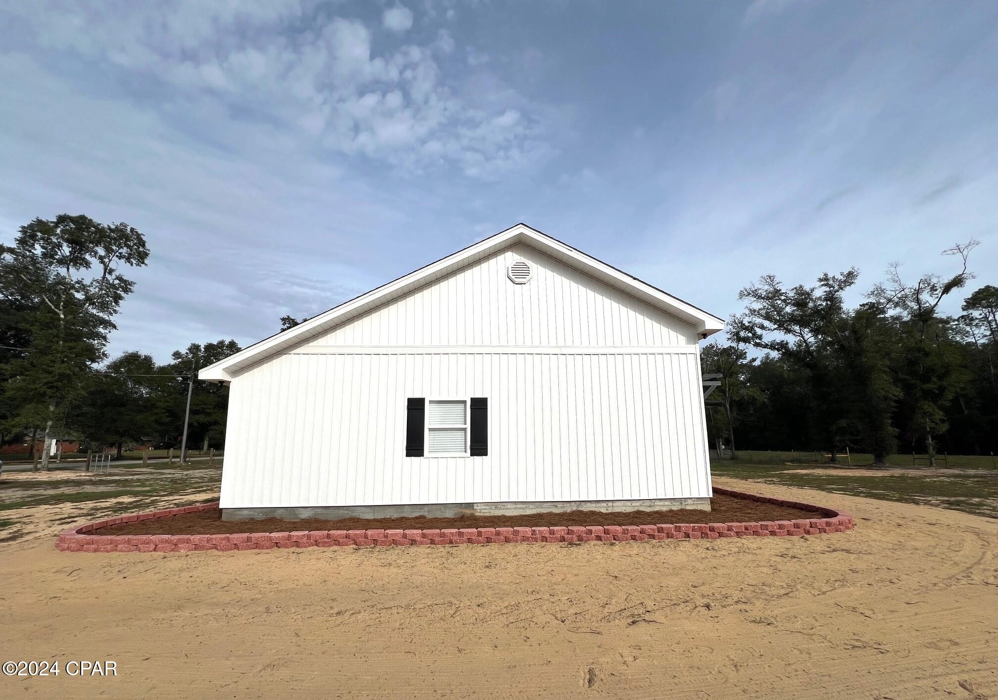 15608 NE New Market Road, Hosford, Florida image 18