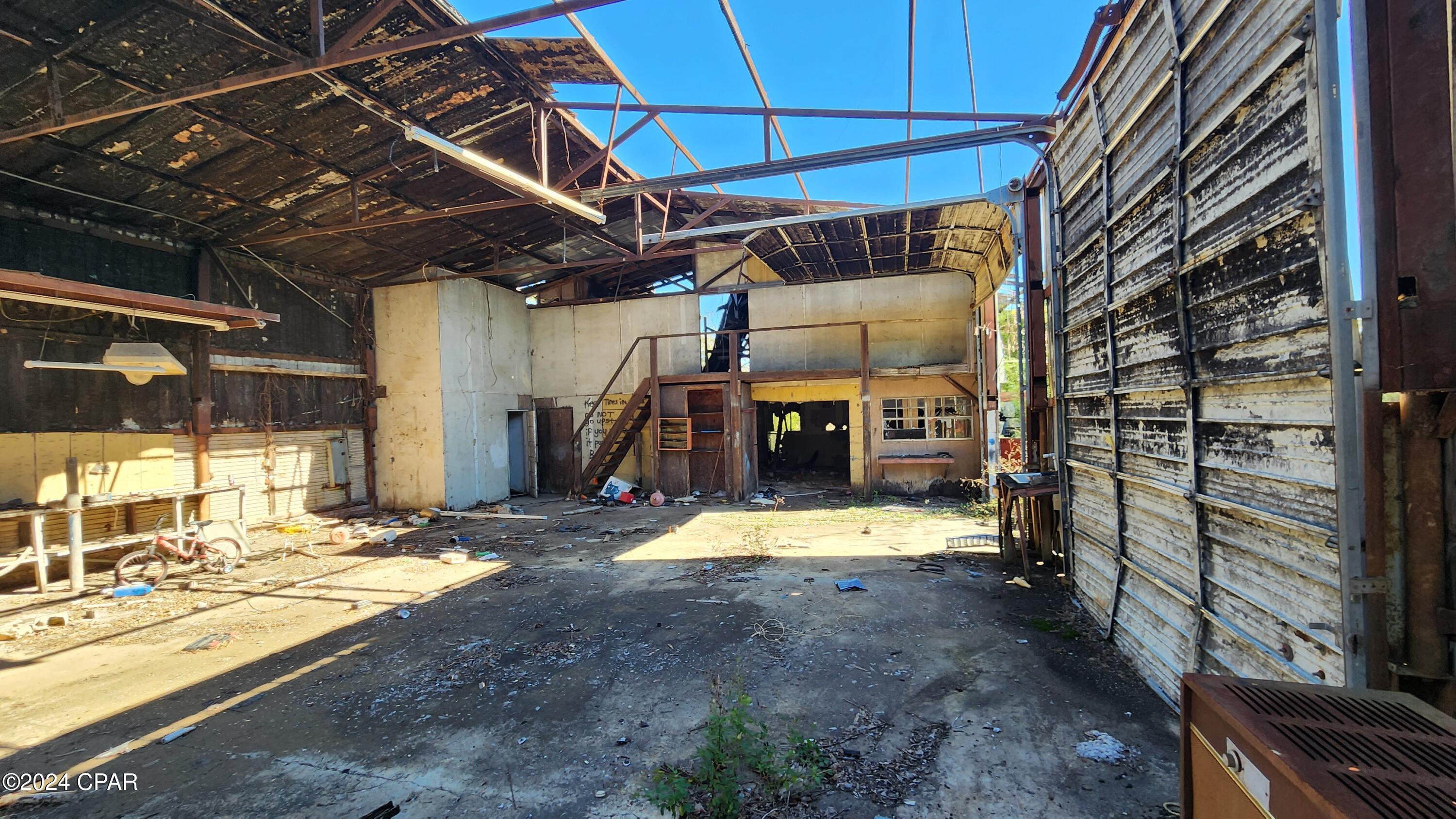 2597 Kynesville Road, Cottondale, Florida image 13