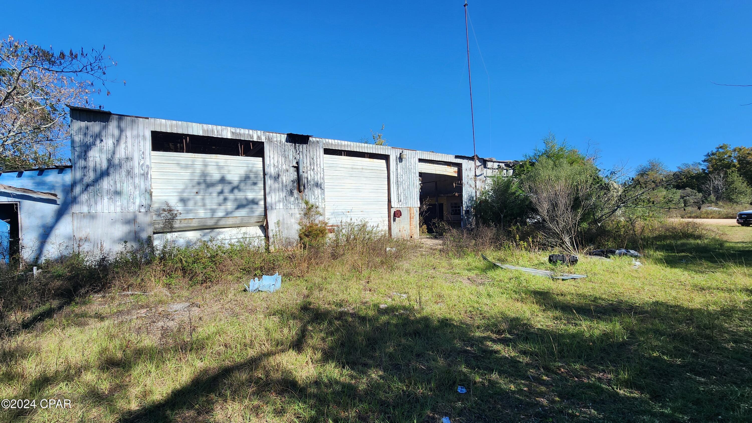 2597 Kynesville Road, Cottondale, Florida image 9