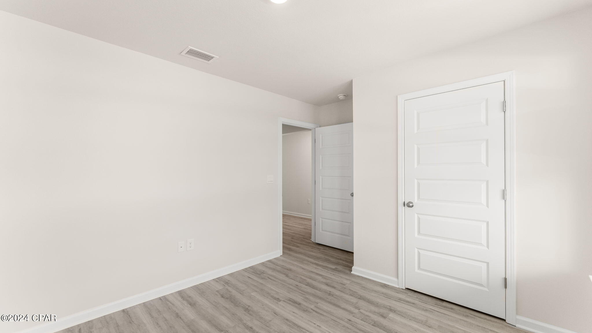 Image 11 For 286 Cades Court