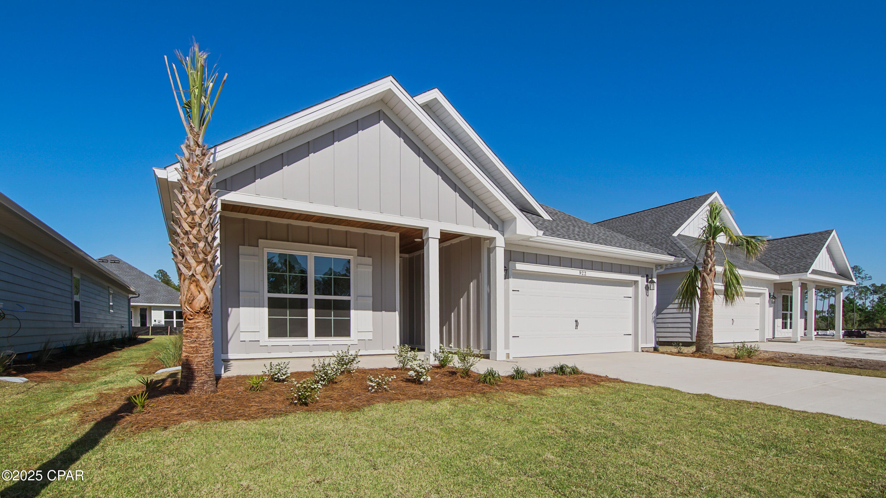 Image 2 For 922 Crystal Bayou Boulevard