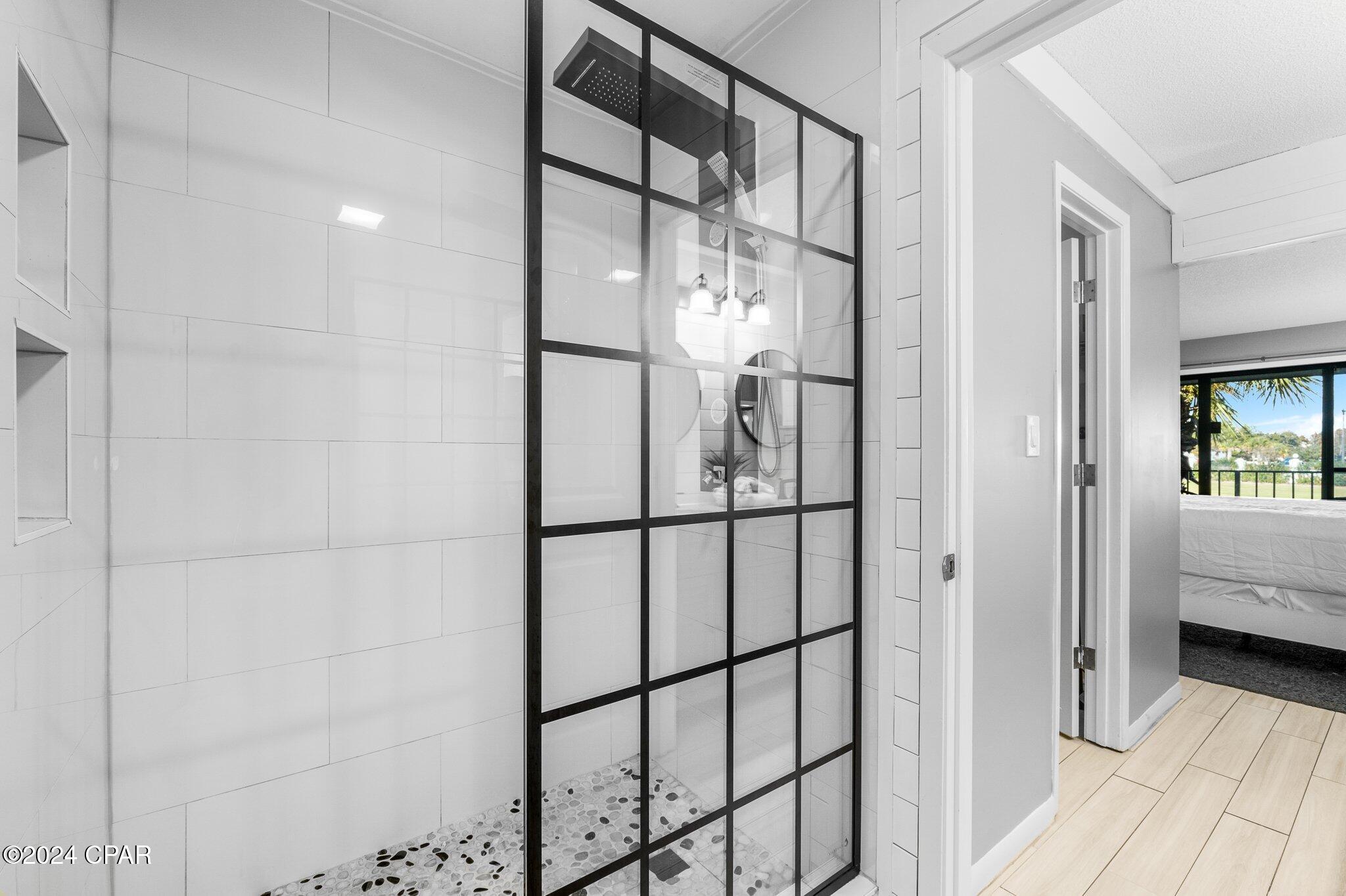Image 24 For 520 Richard Jackson Boulevard  1409