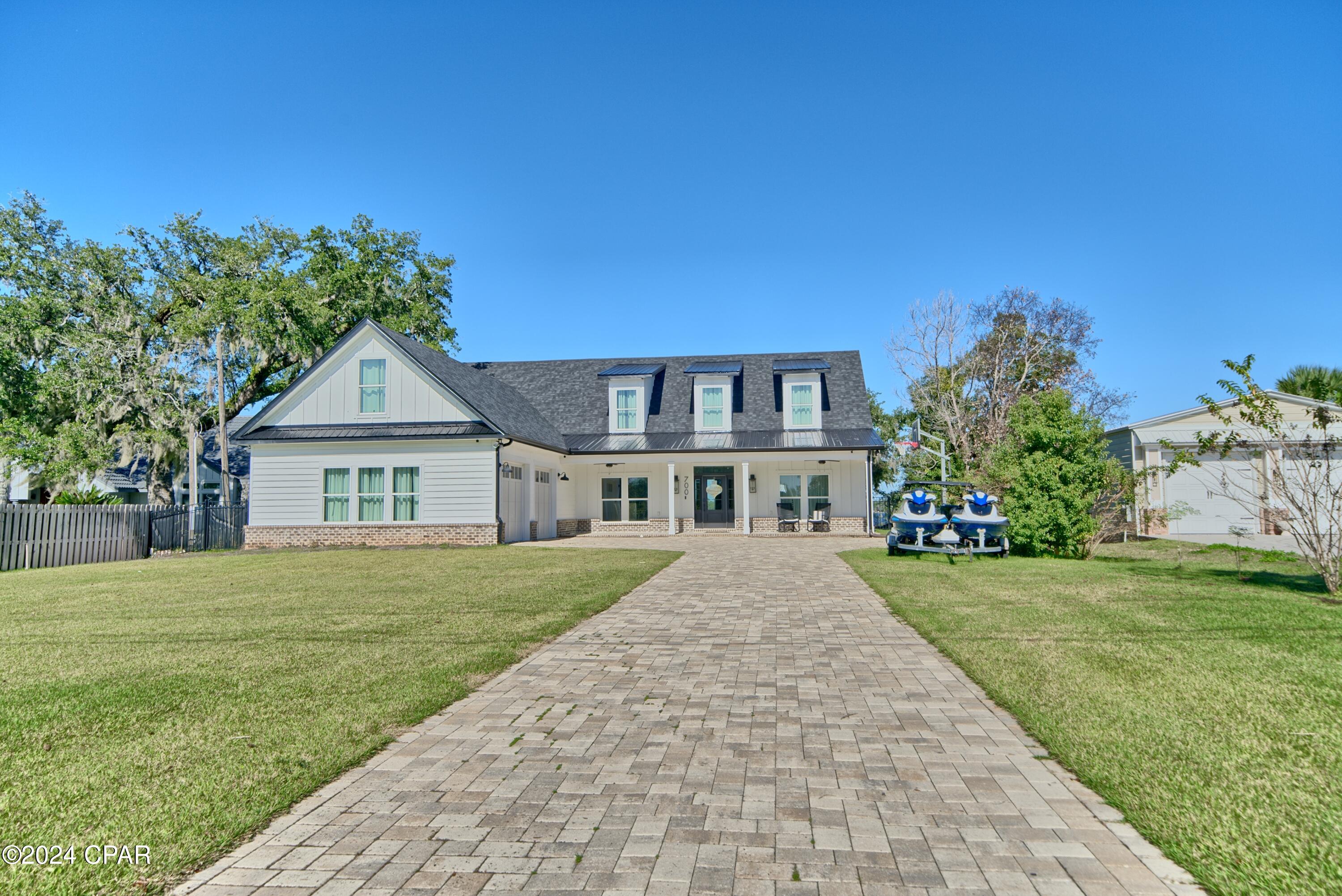 700 E 2nd Street, Lynn Haven, Florida image 1