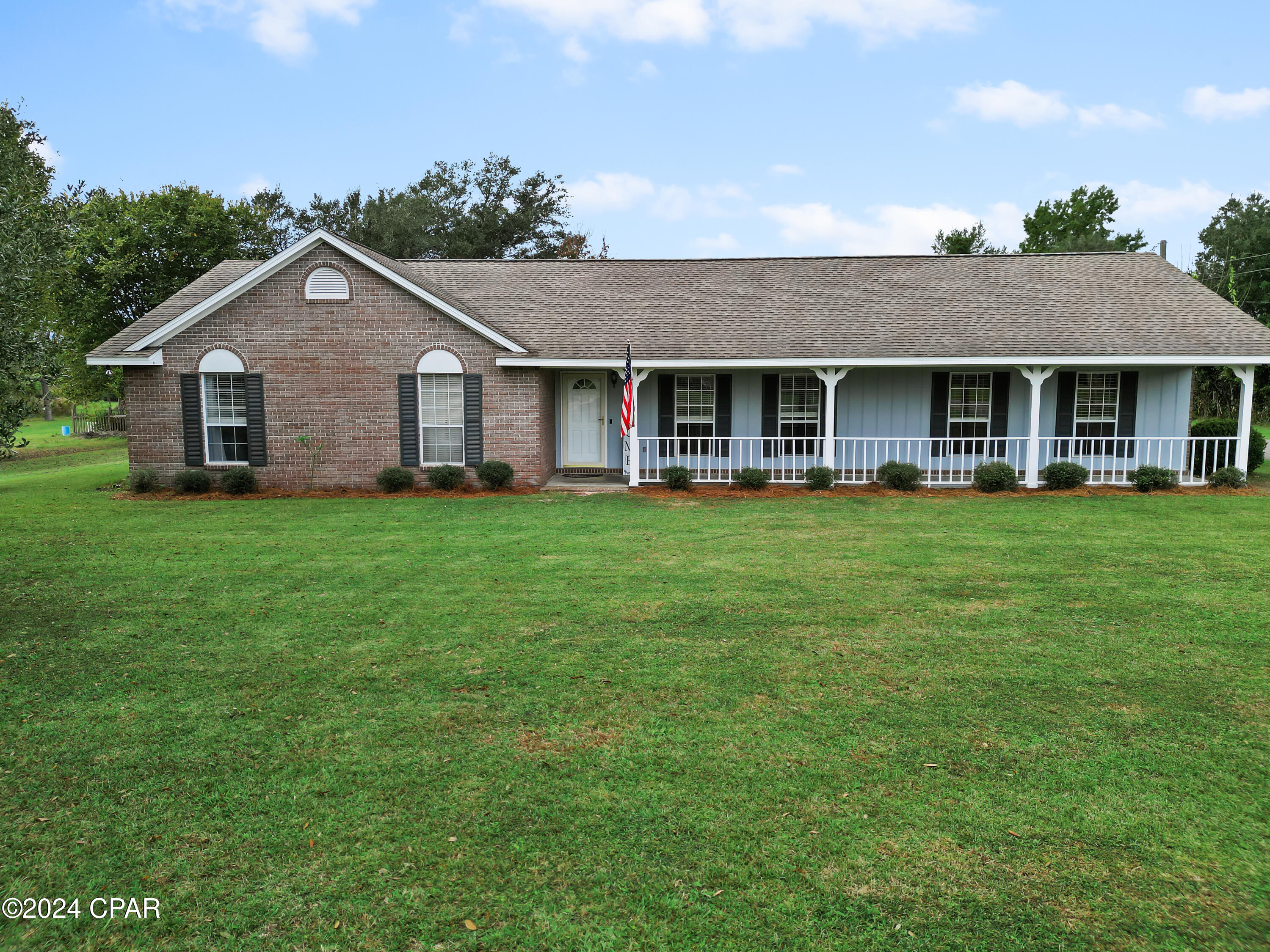 18496 NE Live Oak Lane, Blountstown, Florida image 1