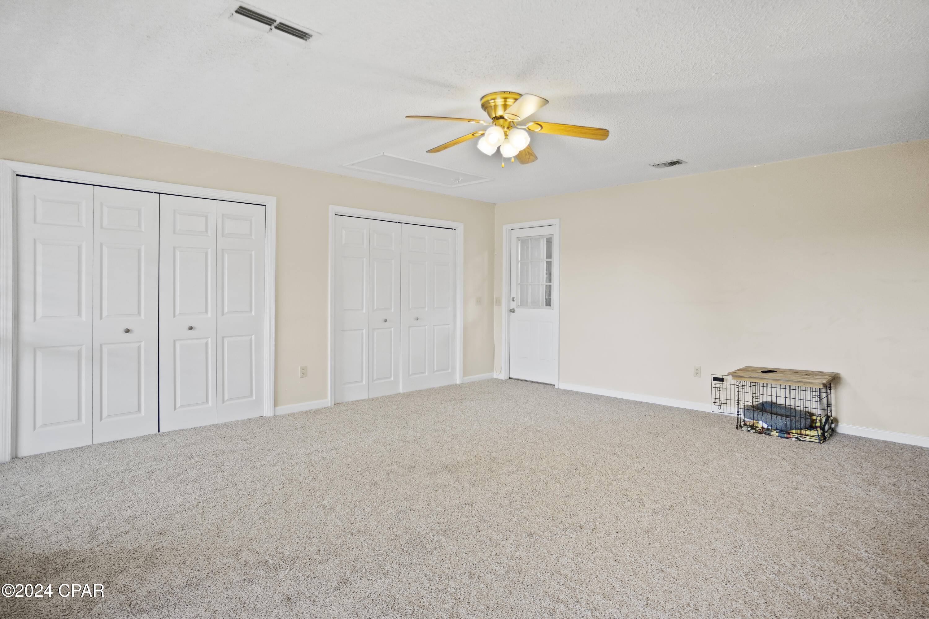 Image 11 For 18496 Live Oak Lane