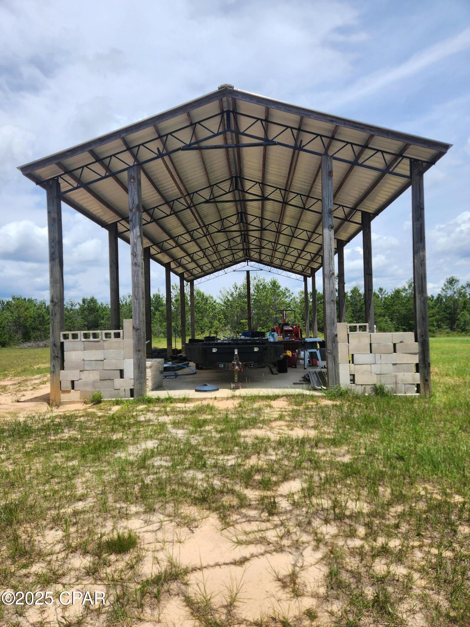 22985 NW Lamont Road, Fountain, Florida image 20