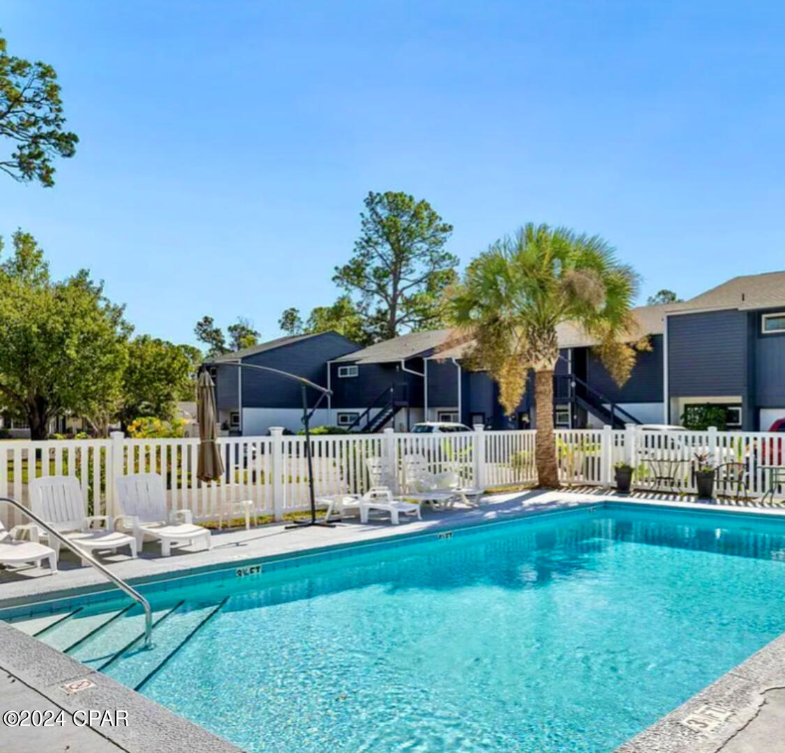 Details for 7125 Lagoon Drive C, Panama City, FL 32408