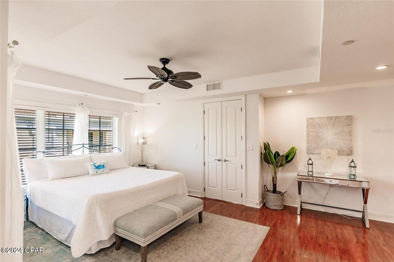 304 Calle Miramar #S2, Sarasota, Florida image 12
