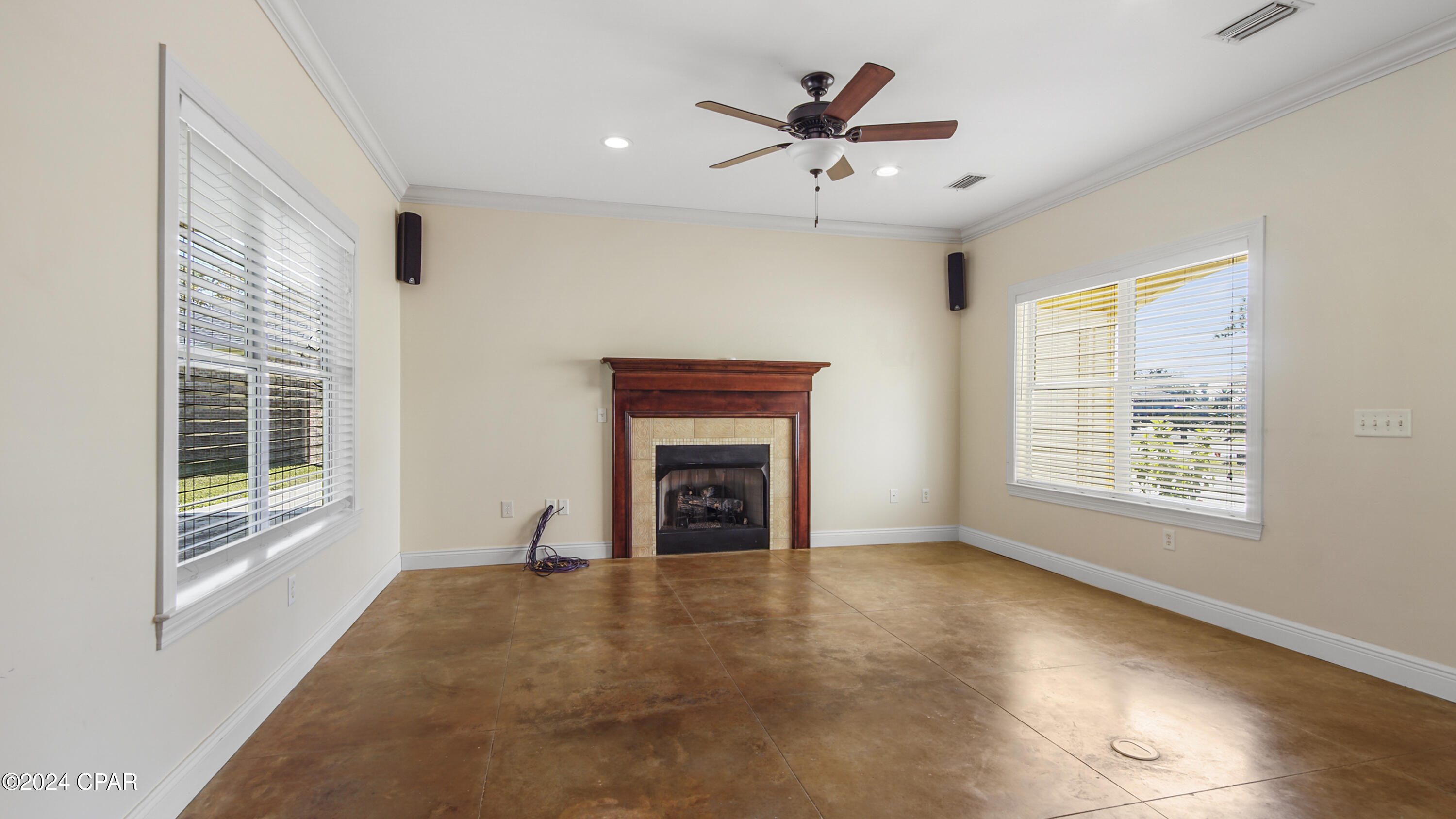 Image 10 For 3601 Oakbrook Lane