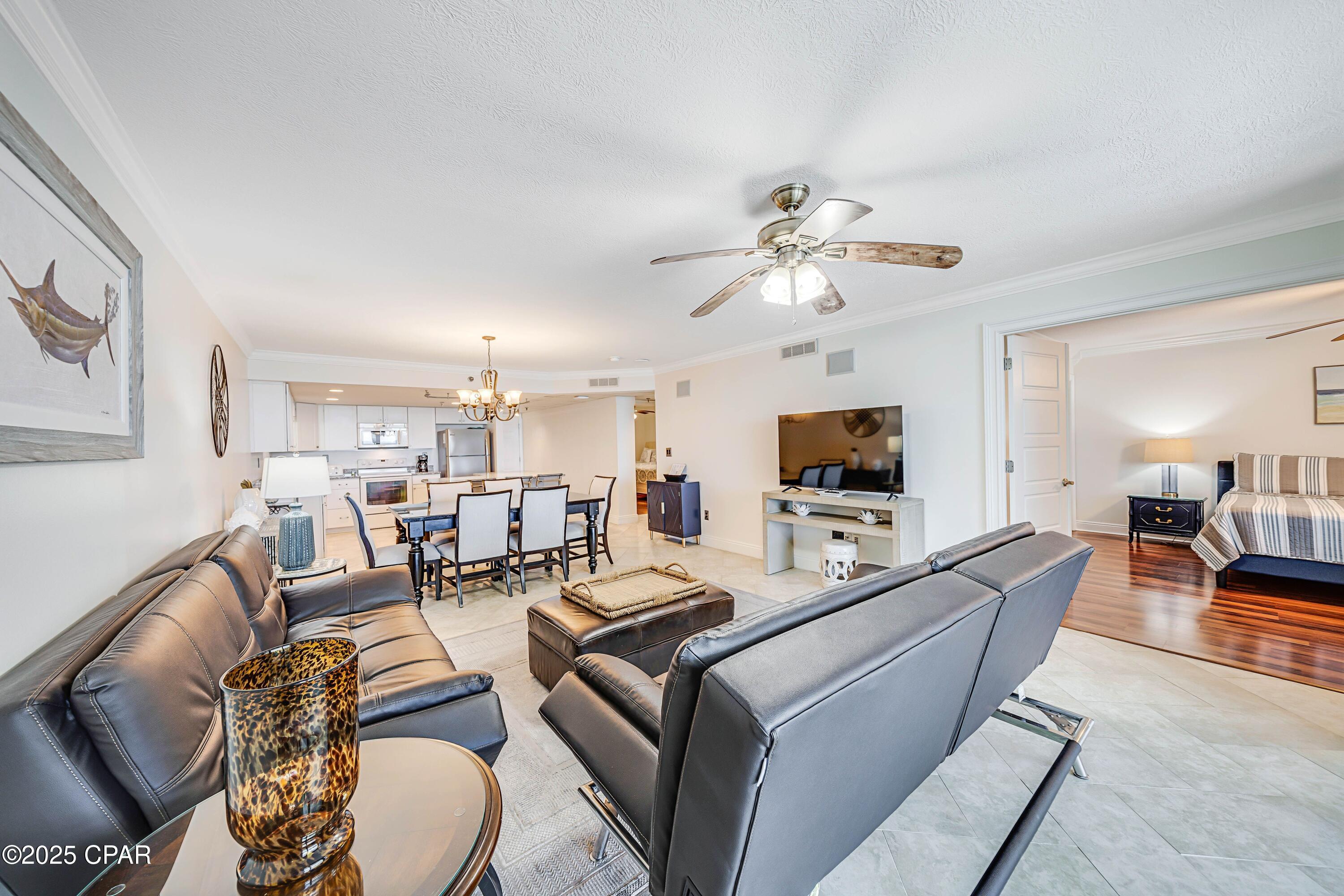 Image 7 For 6201 Thomas Drive 1405