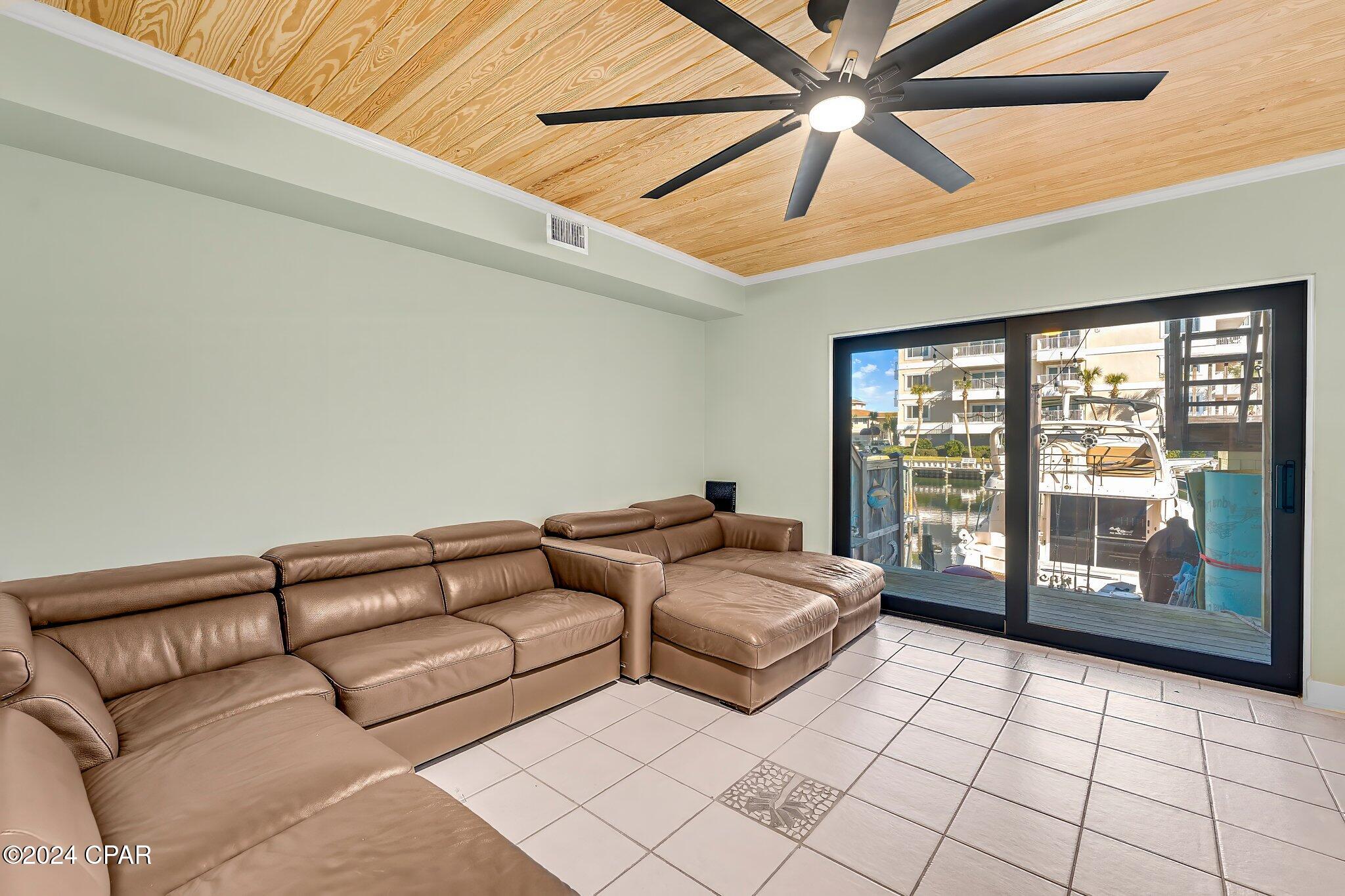 Image 16 For 455 Gulf Shore Drive  7