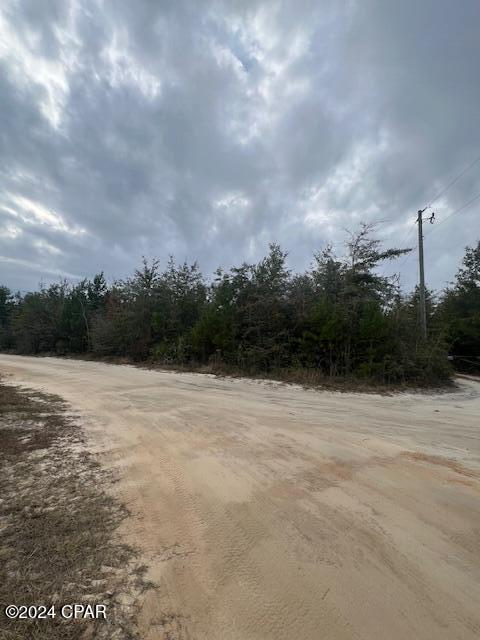 16433 Kathy Lane, Youngstown, Florida image 1