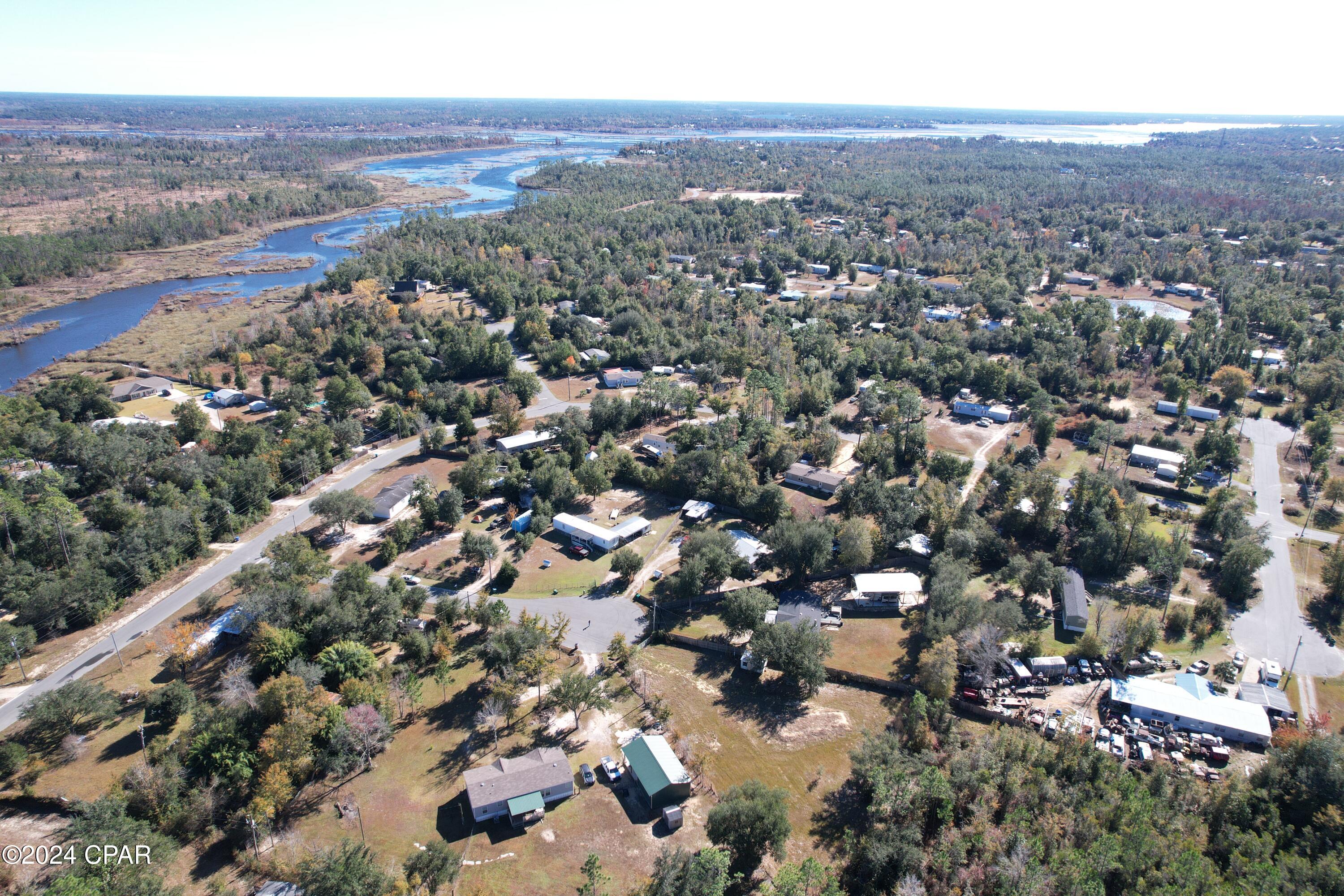 310 Melinda Circle, Southport, Florida image 6