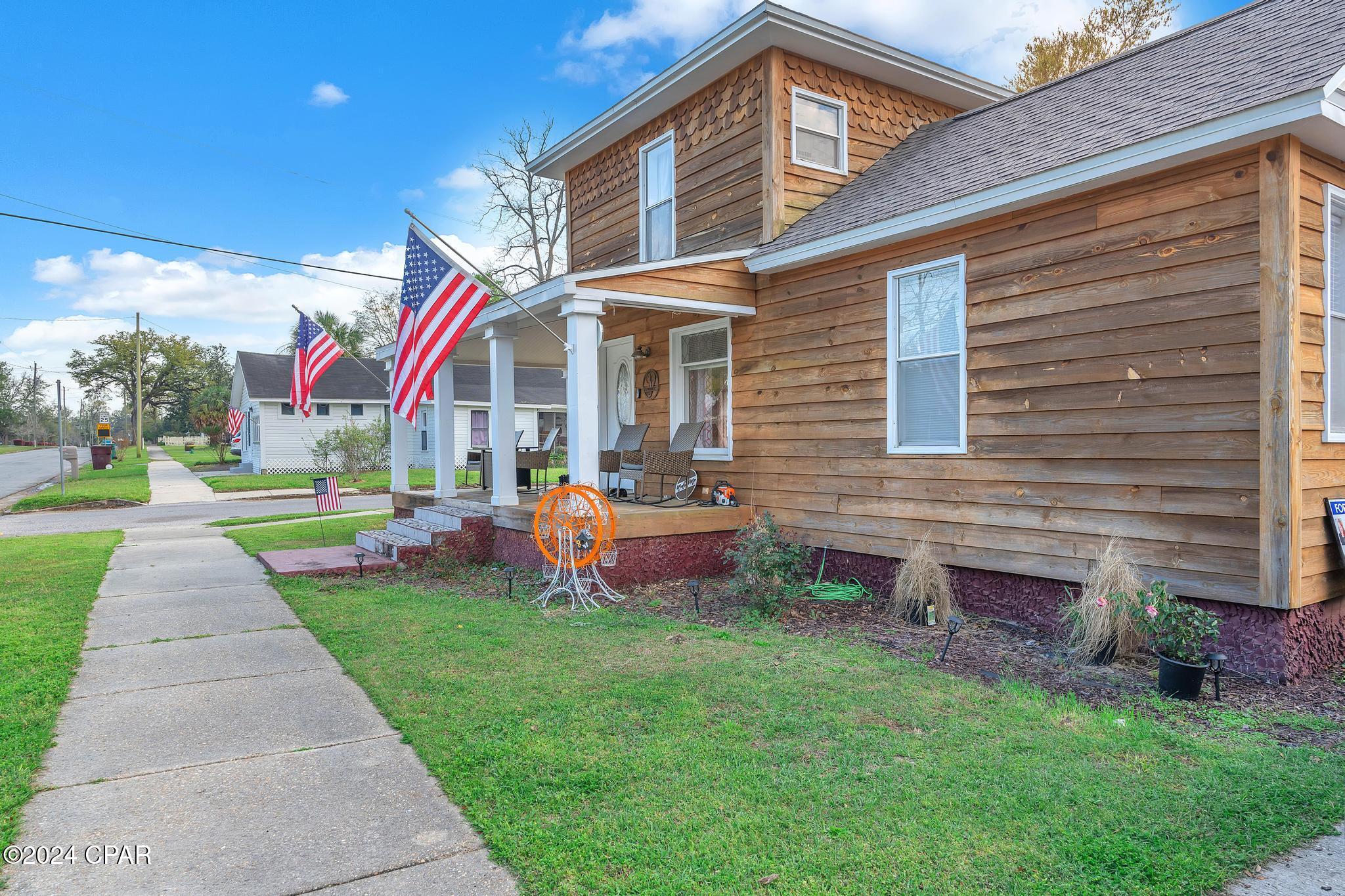 748 3rd Street, Chipley, Florida image 7