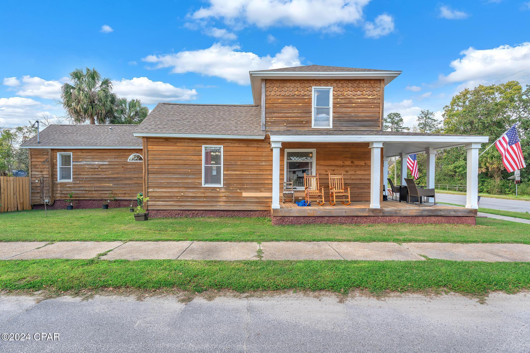 748 3rd Street, Chipley, Florida image 9