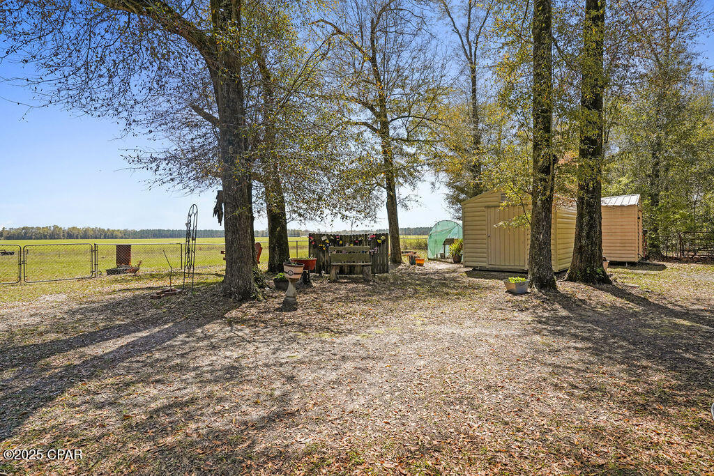 4718 Bates Road, Greenwood, Florida image 30