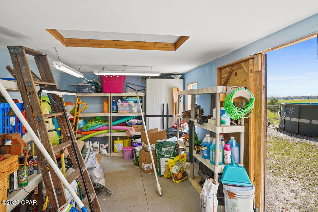 4718 Bates Road, Greenwood, Florida image 38