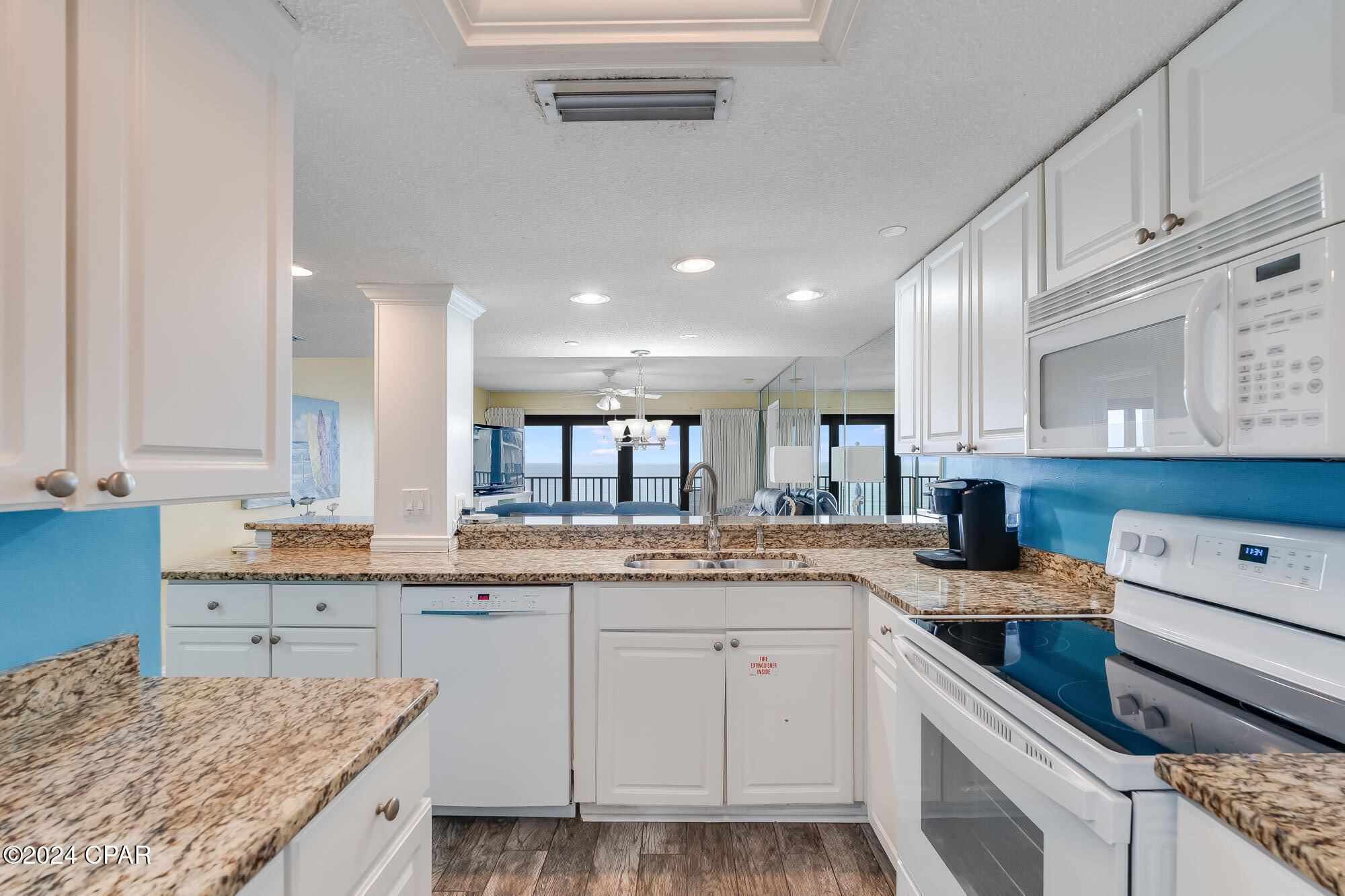 Image 9 For 4715 Thomas Drive 605d