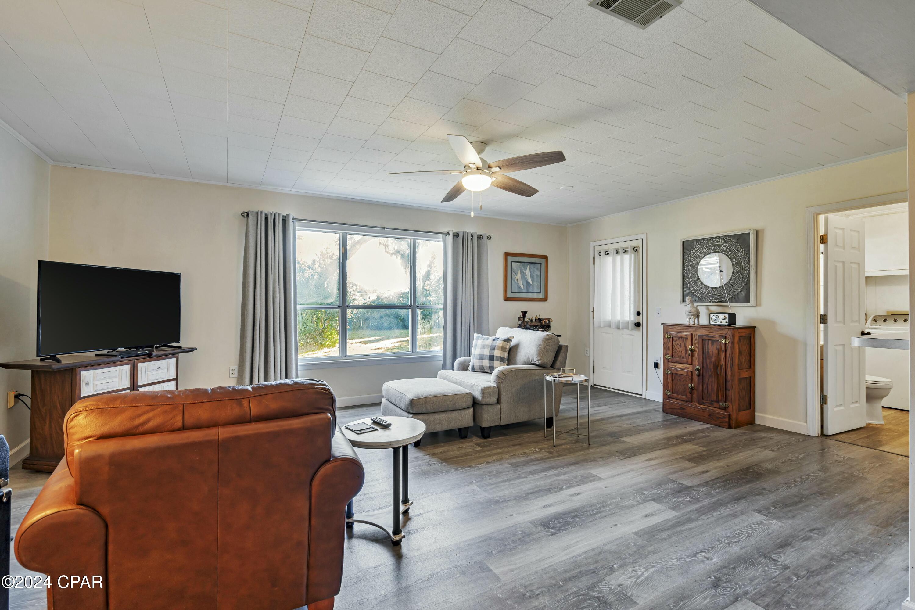 2406 Sewanee Street, Lynn Haven, Florida image 7
