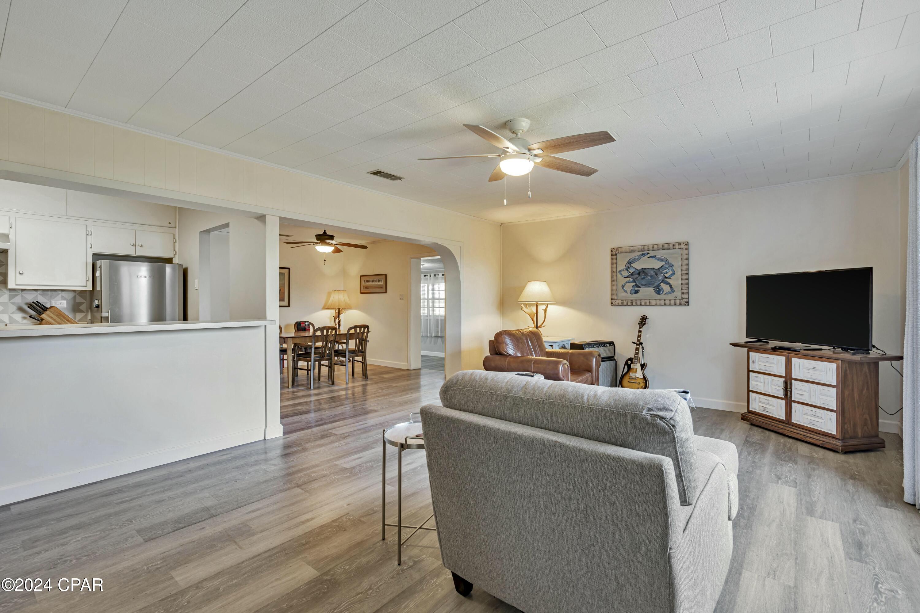 2406 Sewanee Street, Lynn Haven, Florida image 9