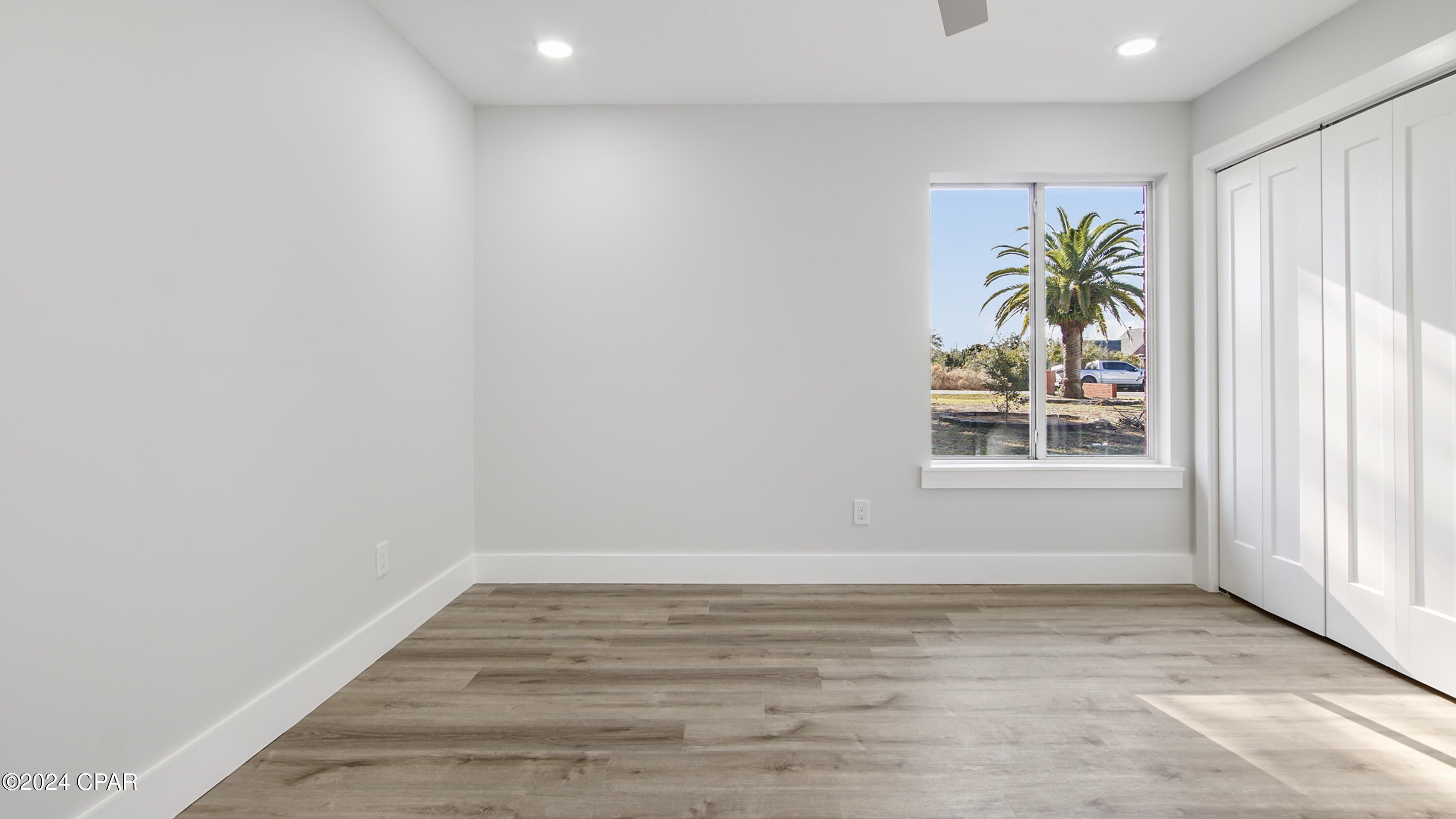 Image 16 For 6345 Oak Knoll Road