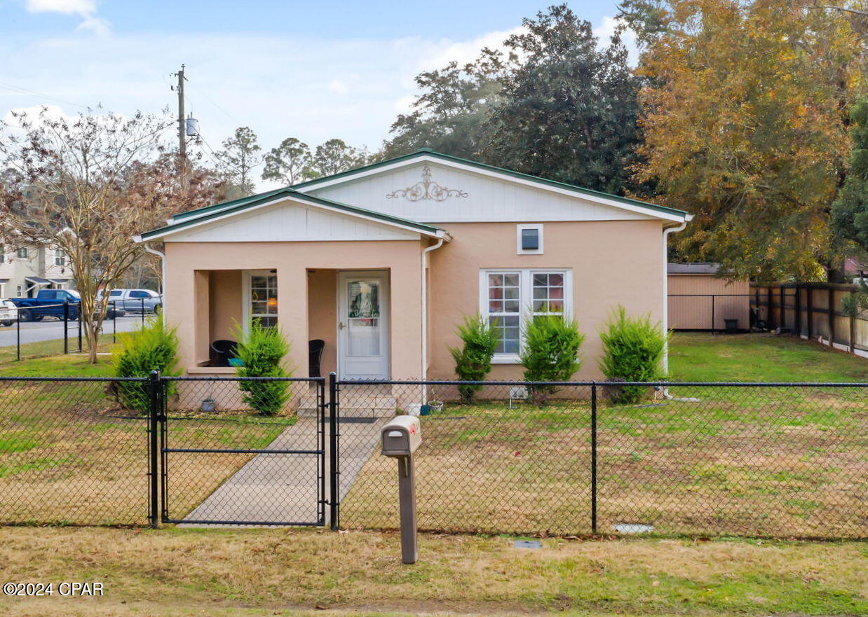 1229 Court Avenue, Chipley, Florida image 1