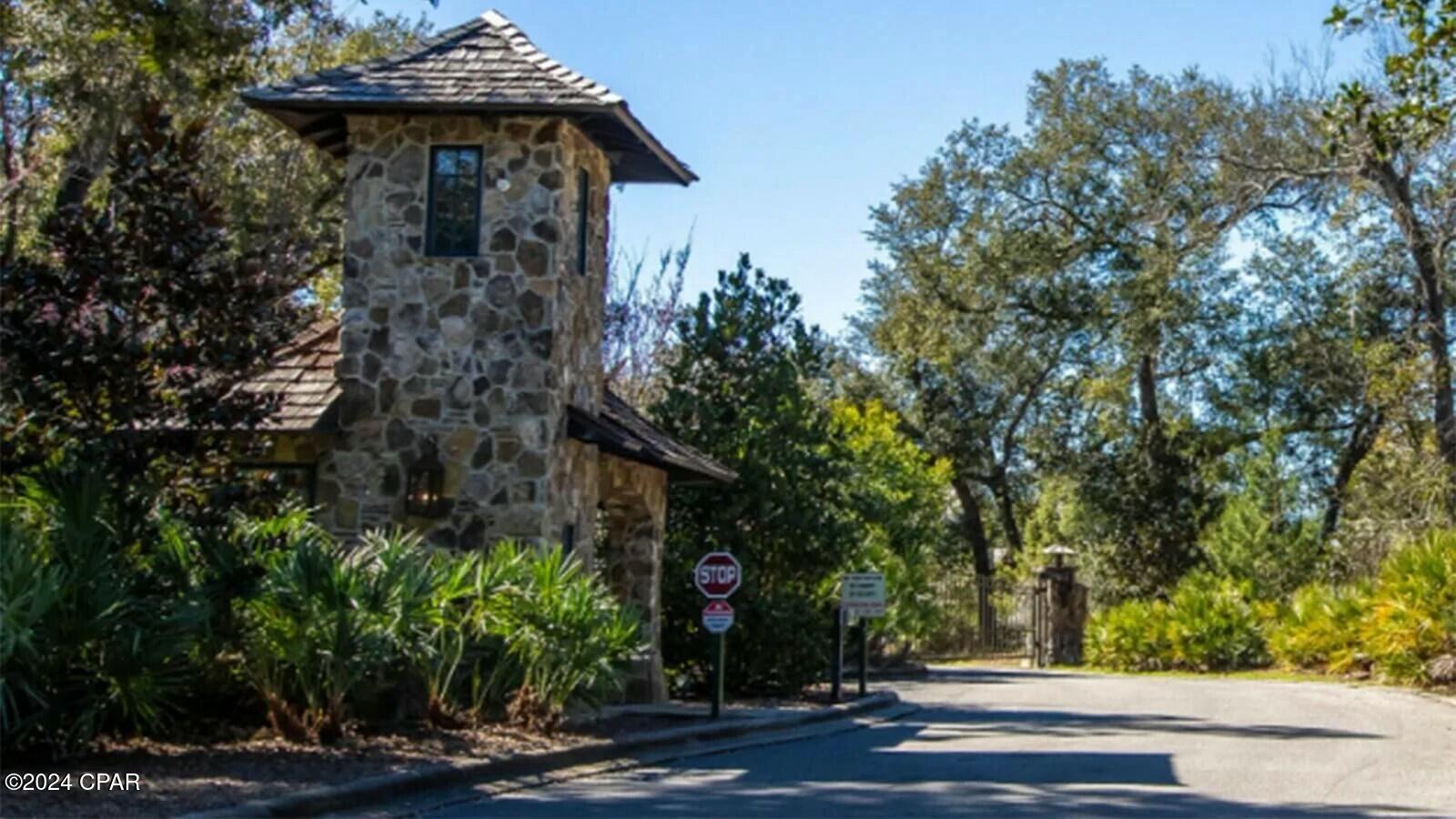 3918 Bungalow Lane