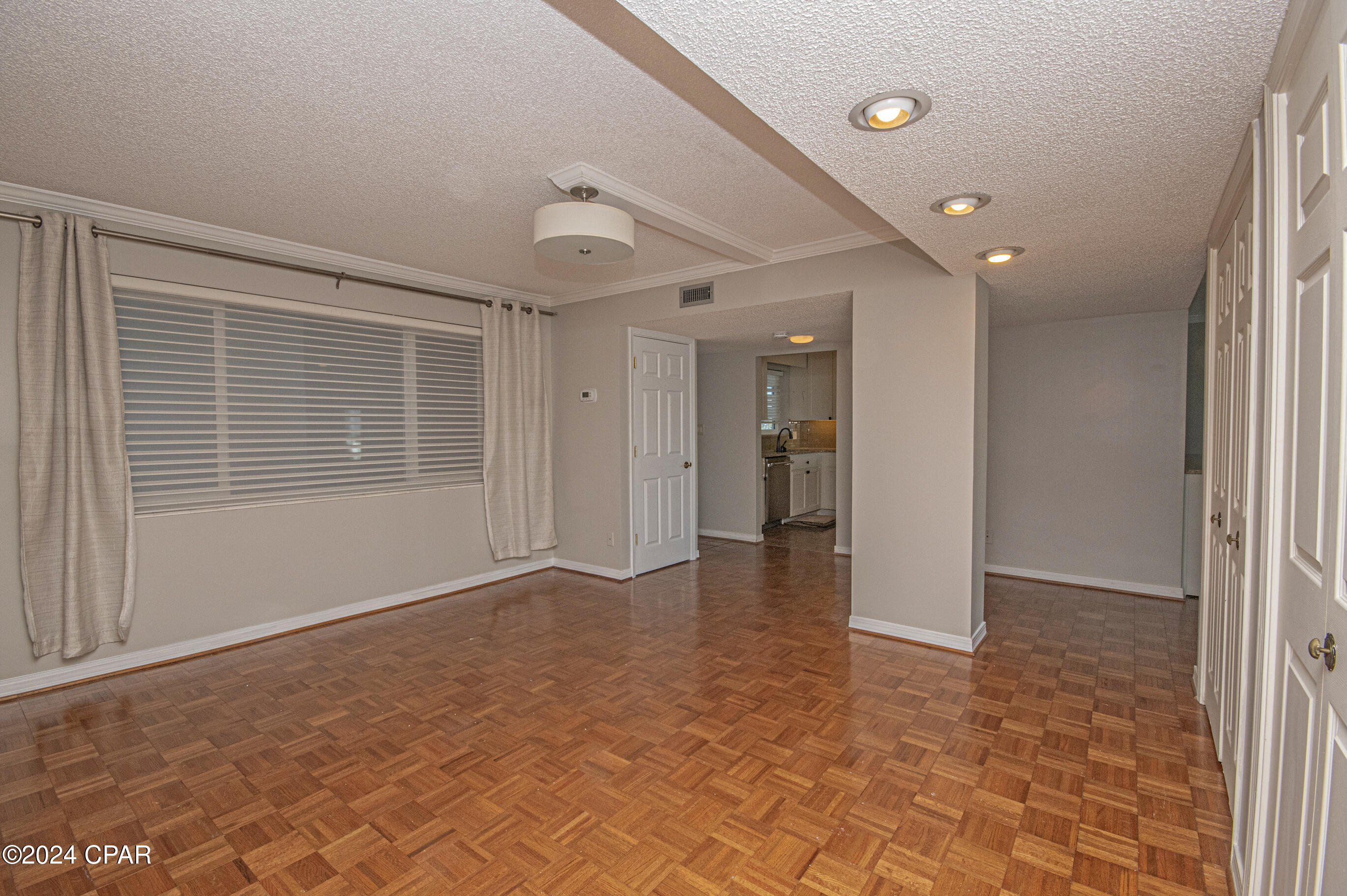 Image 11 For 100 Cherry Street 604 & 605