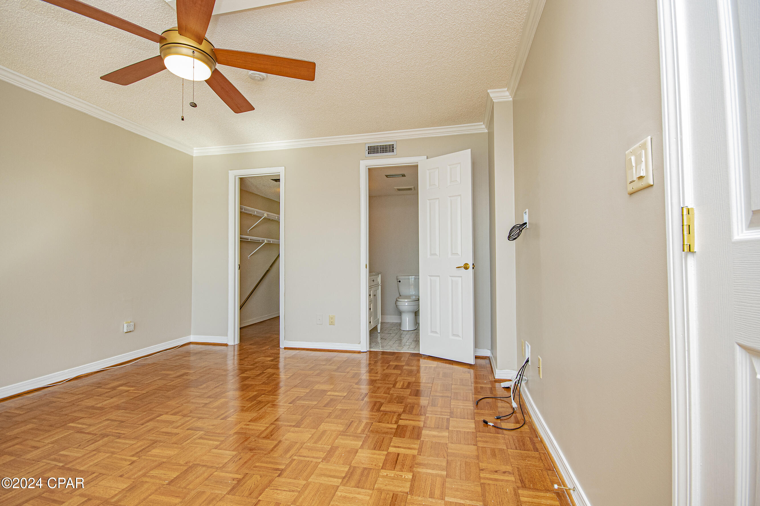 Image 31 For 100 Cherry Street 604 & 605