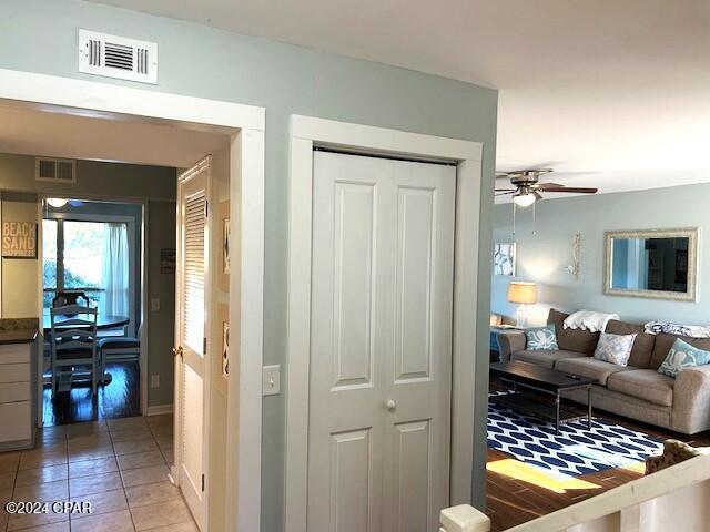 Image 2 For 4301 Bay Point Road 485