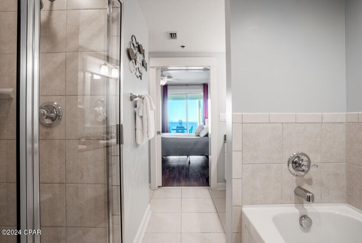 11807 Front Beach 1-1009