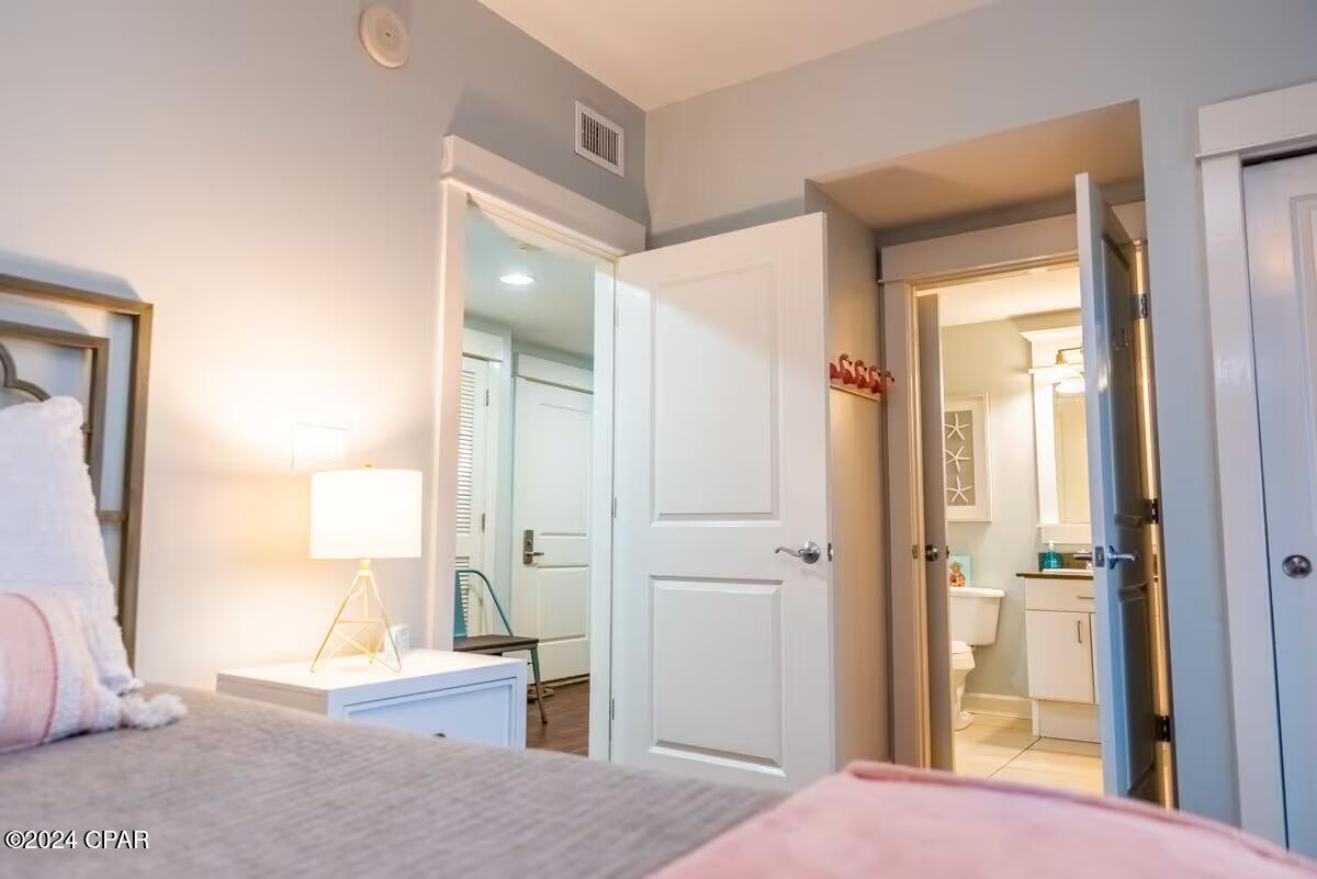 11807 Front Beach 1-1009