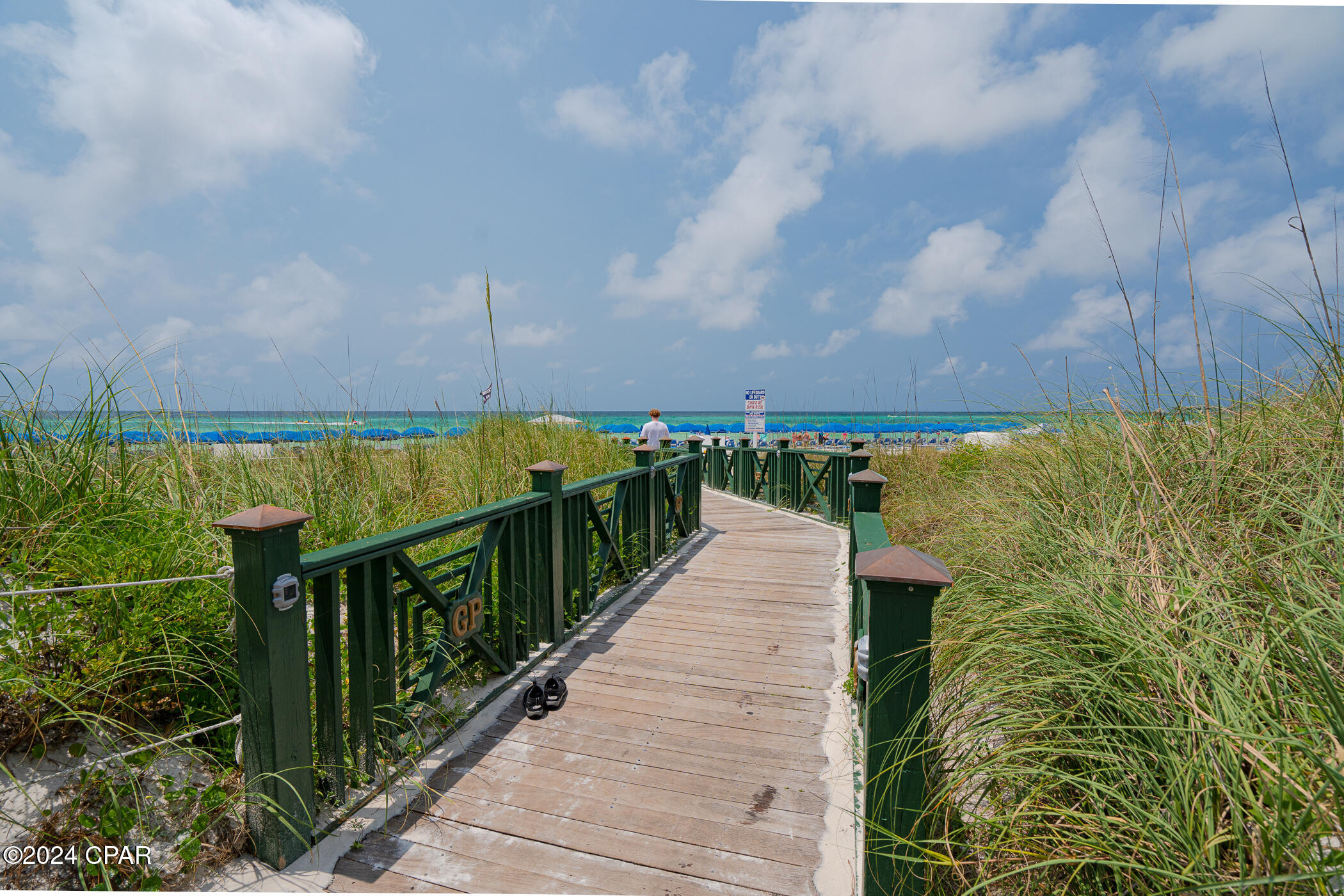 11807 Front Beach 1-1009