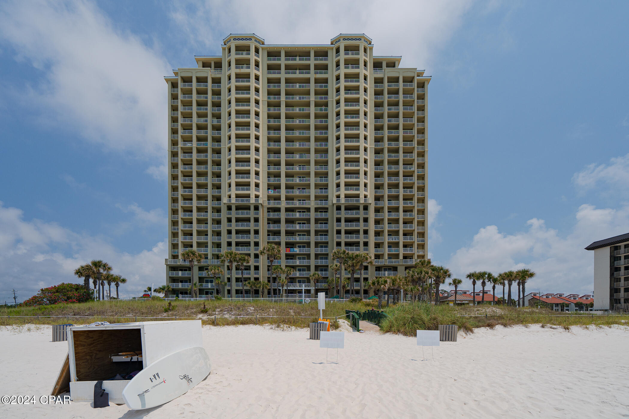 11807 Front Beach 1-1009